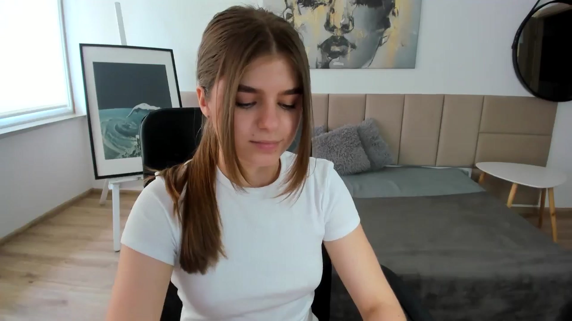 Gallery image thumbnail from Innolasa's myfreecams stream on, 05/04/2024, 14:06 image 7 of 20