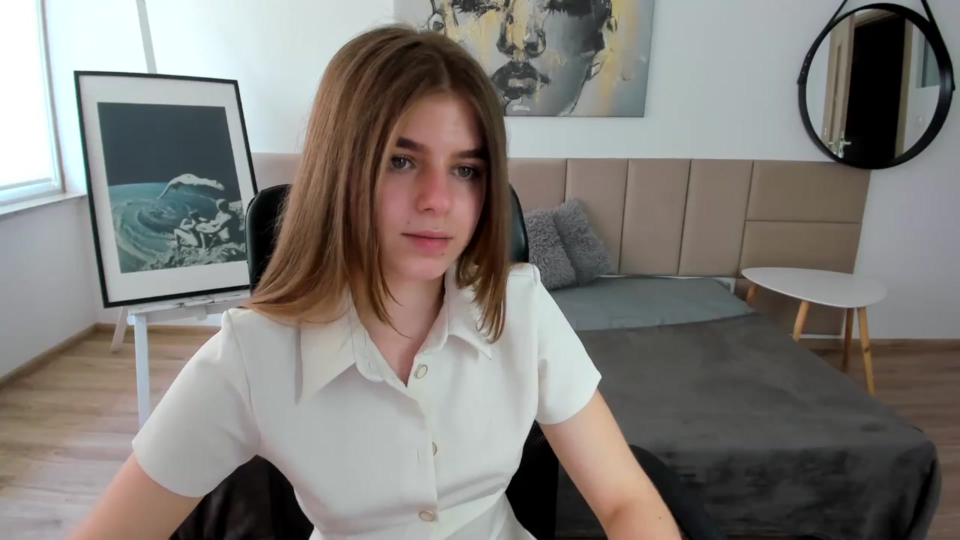 Gallery image thumbnail from Innolasa's myfreecams stream on, 05/05/2024, 12:28 image 13 of 20