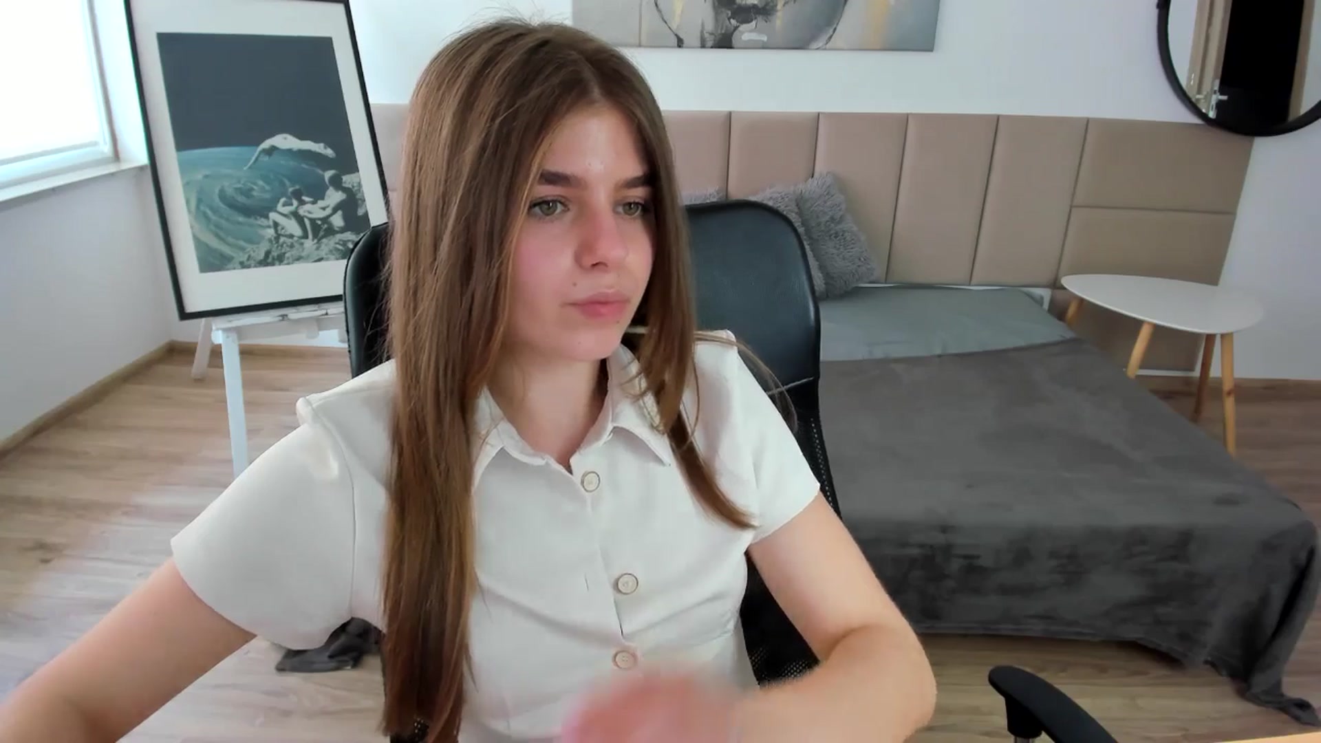 Gallery image thumbnail from Innolasa's myfreecams stream on, 05/05/2024, 13:06 image 16 of 20