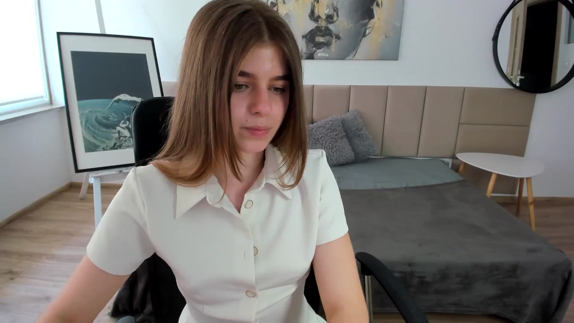 Gallery image thumbnail from Innolasa's myfreecams stream on, 05/05/2024, 13:06 image 8 of 20