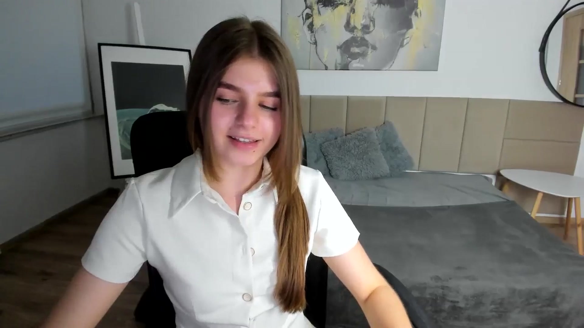 Gallery image thumbnail from Innolasa's myfreecams stream on, 05/05/2024, 19:06 image 8 of 20