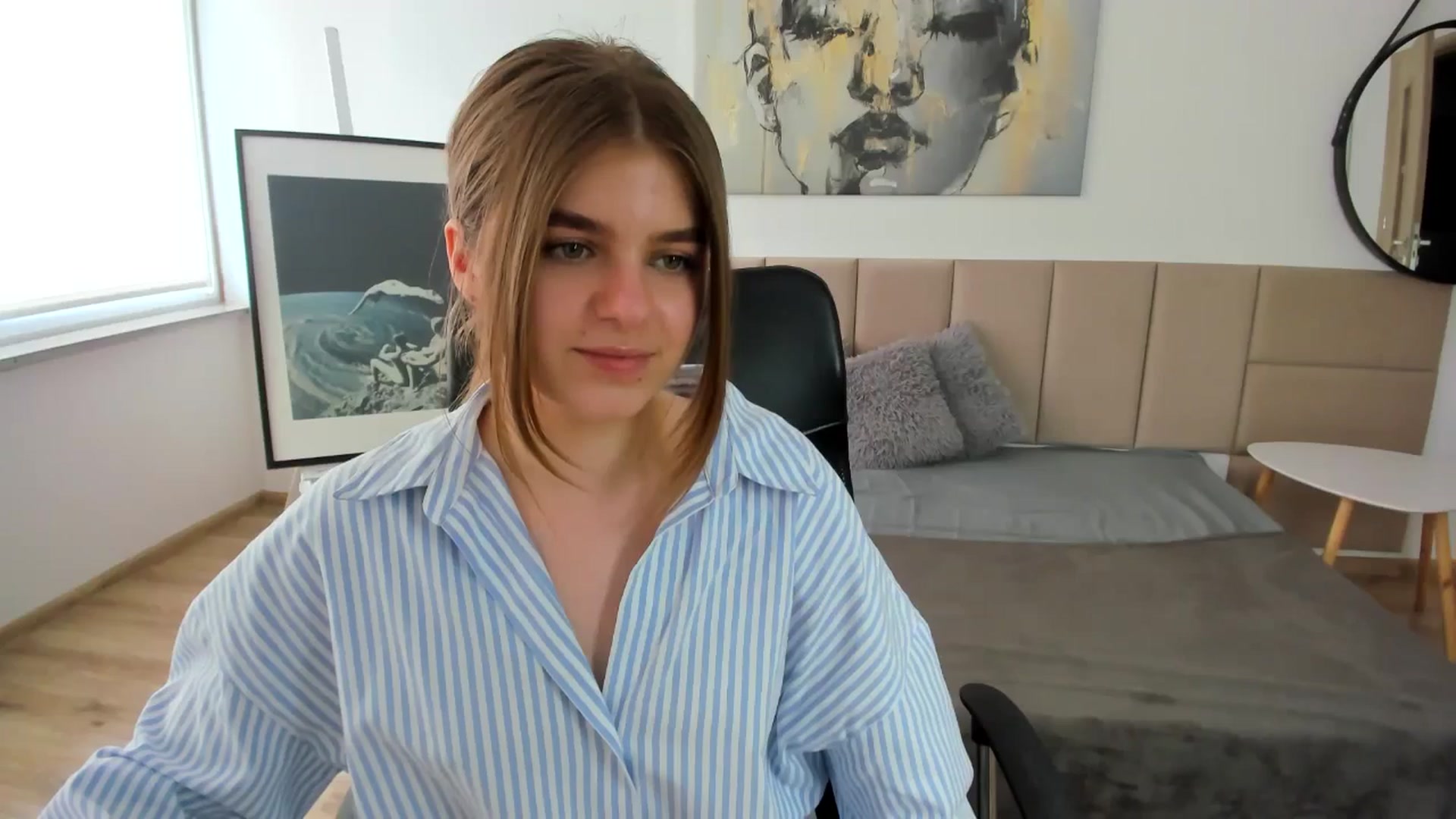 Gallery image thumbnail from Innolasa's myfreecams stream on, 05/06/2024, 13:03 image 10 of 20