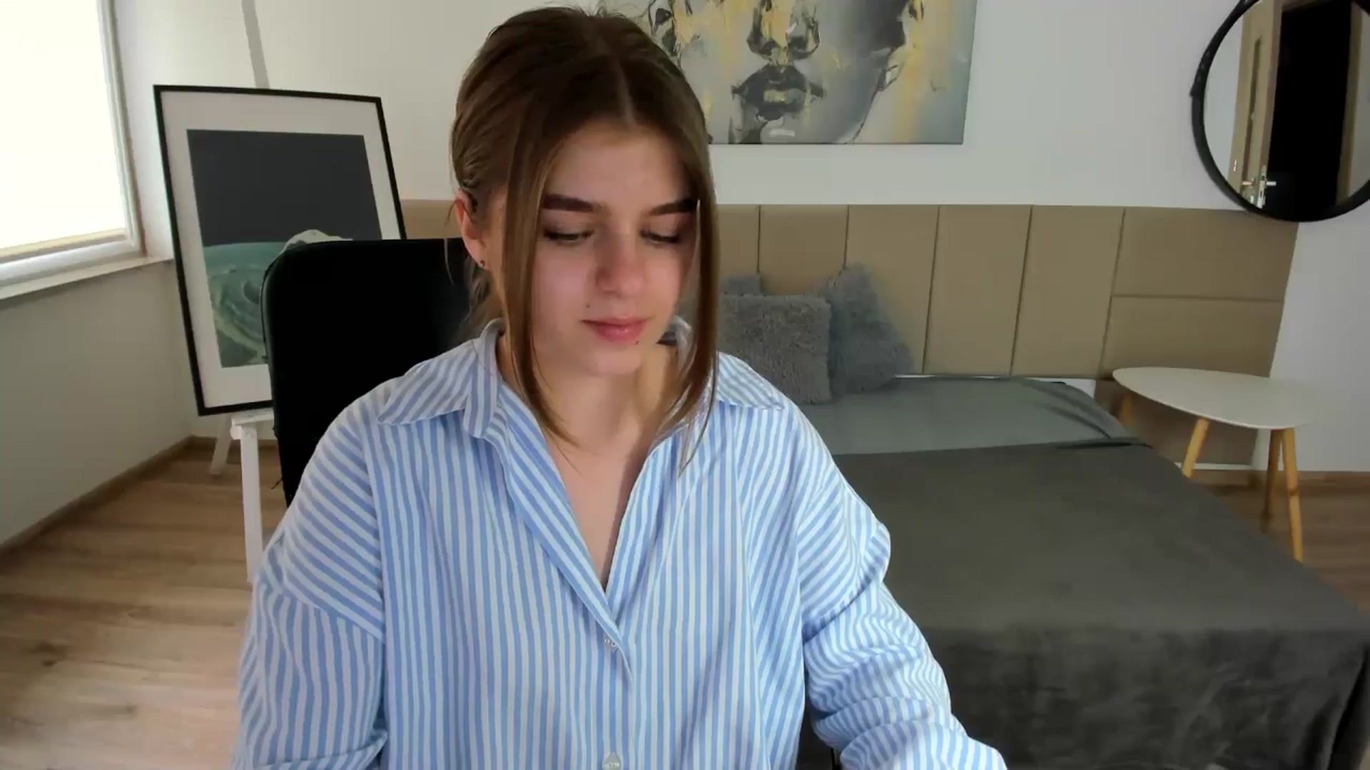 Gallery image thumbnail from Innolasa's myfreecams stream on, 05/06/2024, 17:31 image 5 of 20