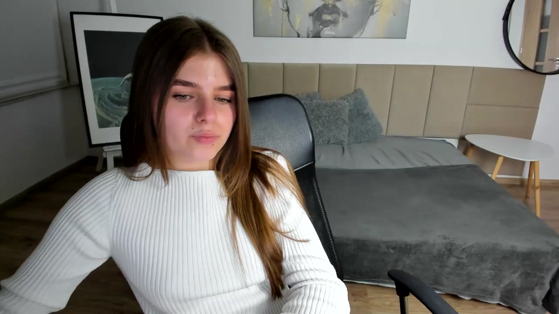 Gallery image thumbnail from Innolasa's myfreecams stream on, 05/07/2024, 19:46 image 12 of 20