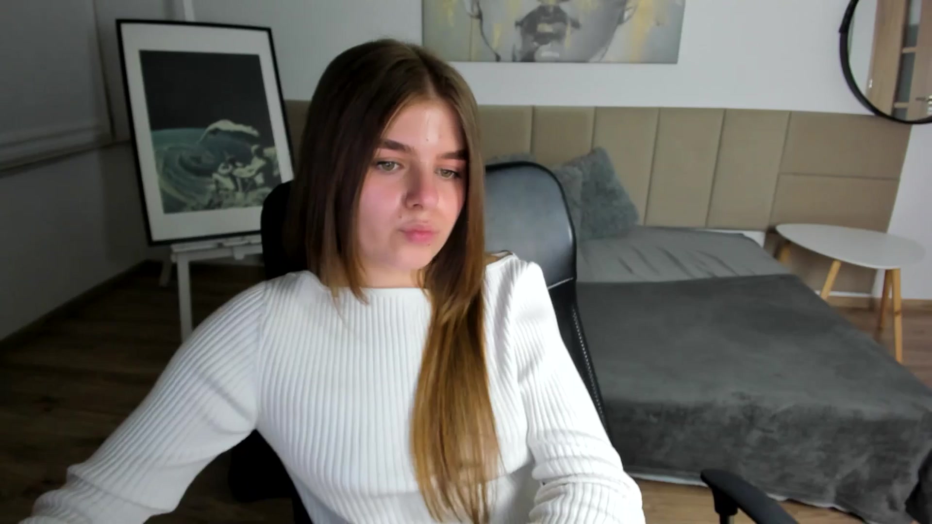 Gallery image thumbnail from Innolasa's myfreecams stream on, 05/07/2024, 19:46 image 14 of 20