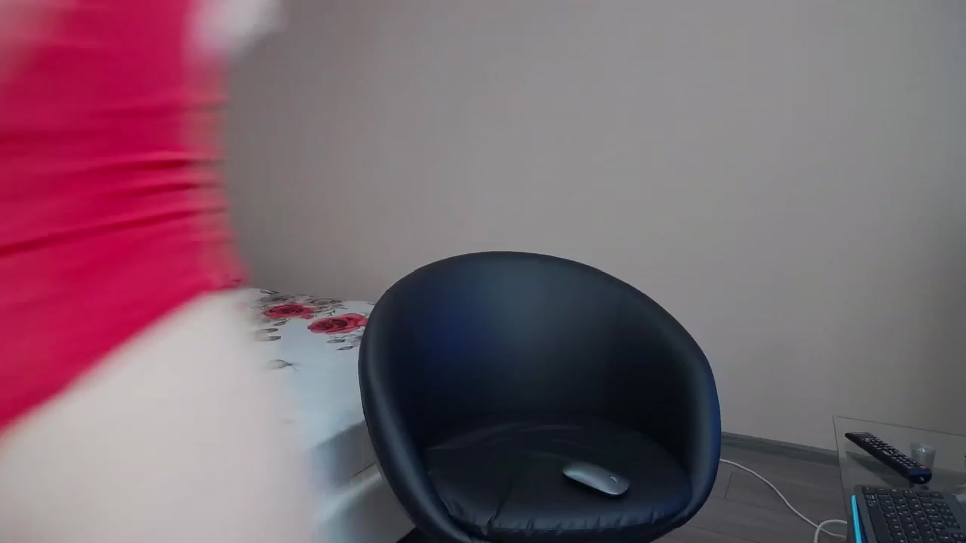 Gallery image thumbnail from Inocentangel1's myfreecams stream on, 12/19/2023, 24:01 image 11 of 20