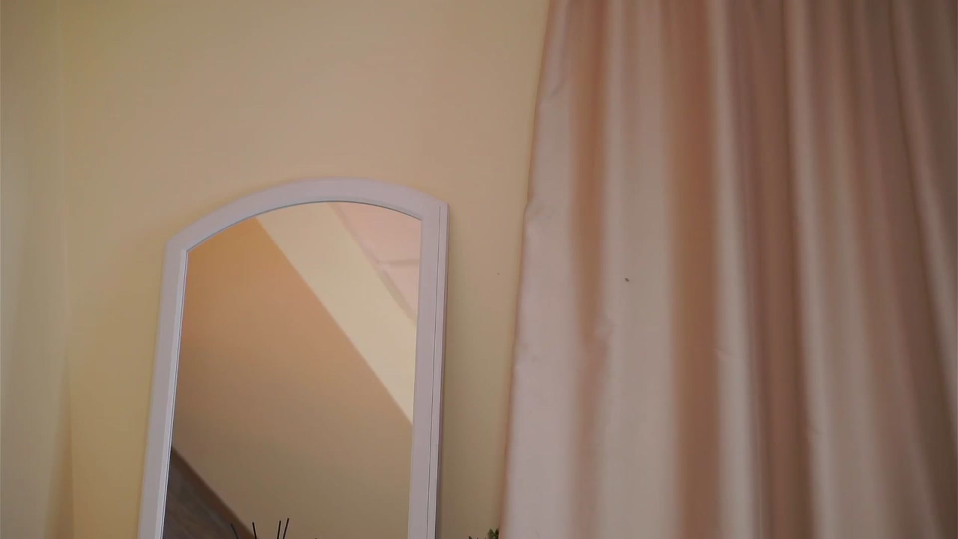 Gallery image thumbnail from Inocentangel1's myfreecams stream on, 07/14/2024, 22:19 image 7 of 20