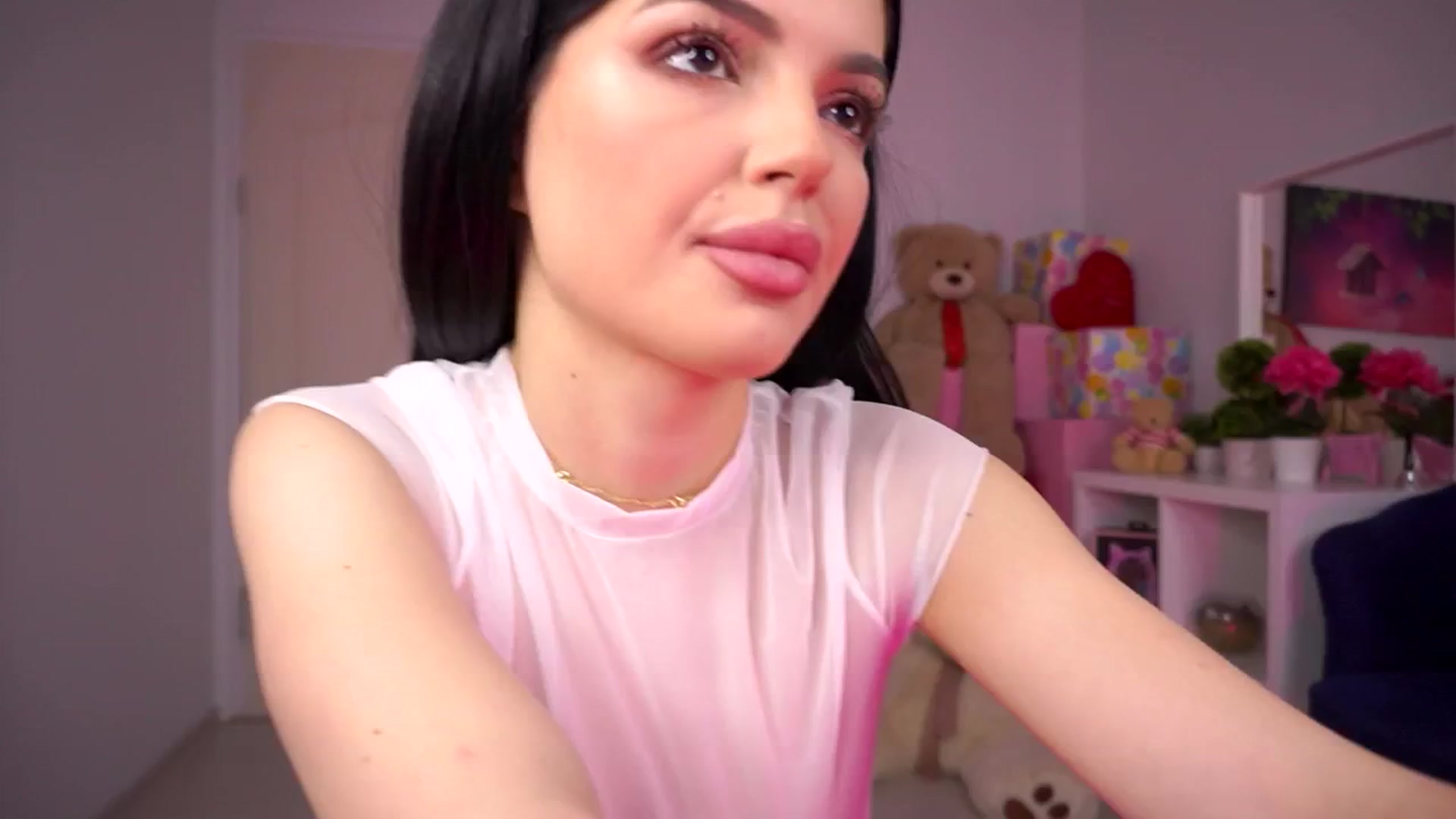 Gallery image thumbnail from Inocentangel1's myfreecams stream on, 11/24/2025, 11:37 image 20 of 20