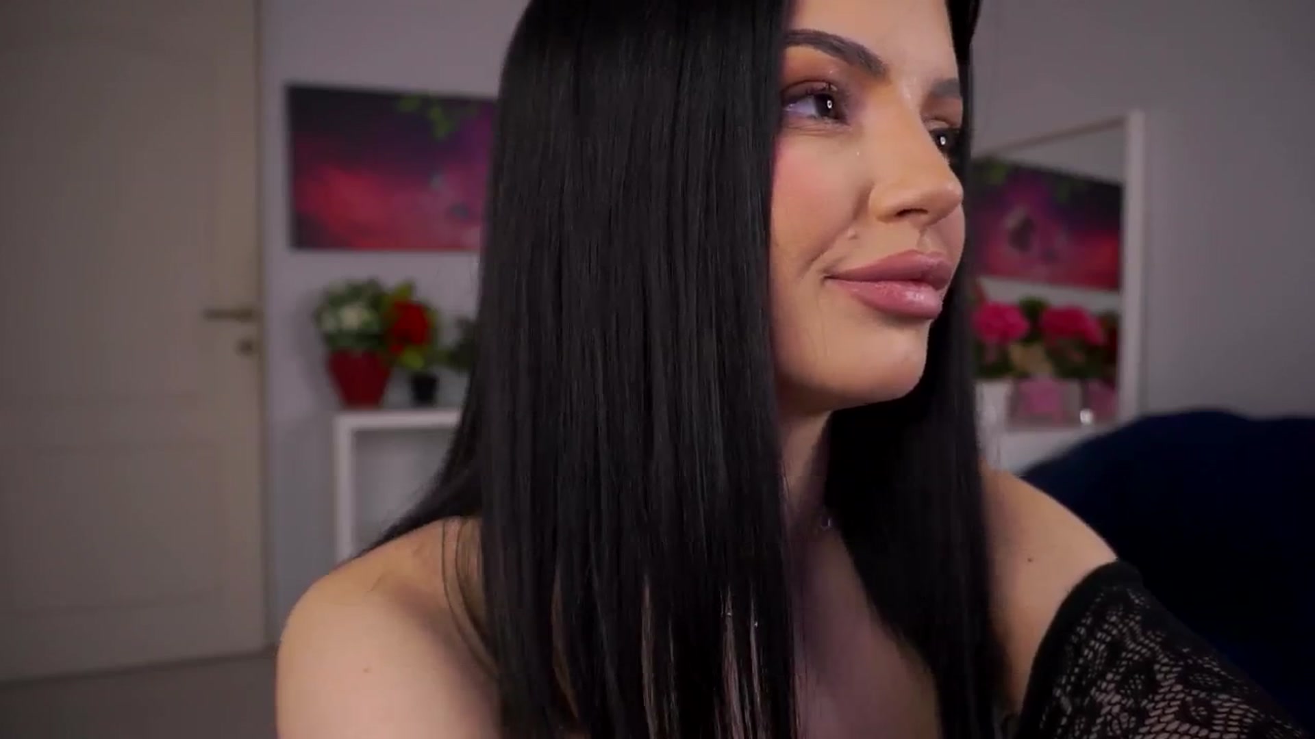 Gallery image thumbnail from Inocentangel1's myfreecams stream on, 12/01/2025, 14:22 image 17 of 20