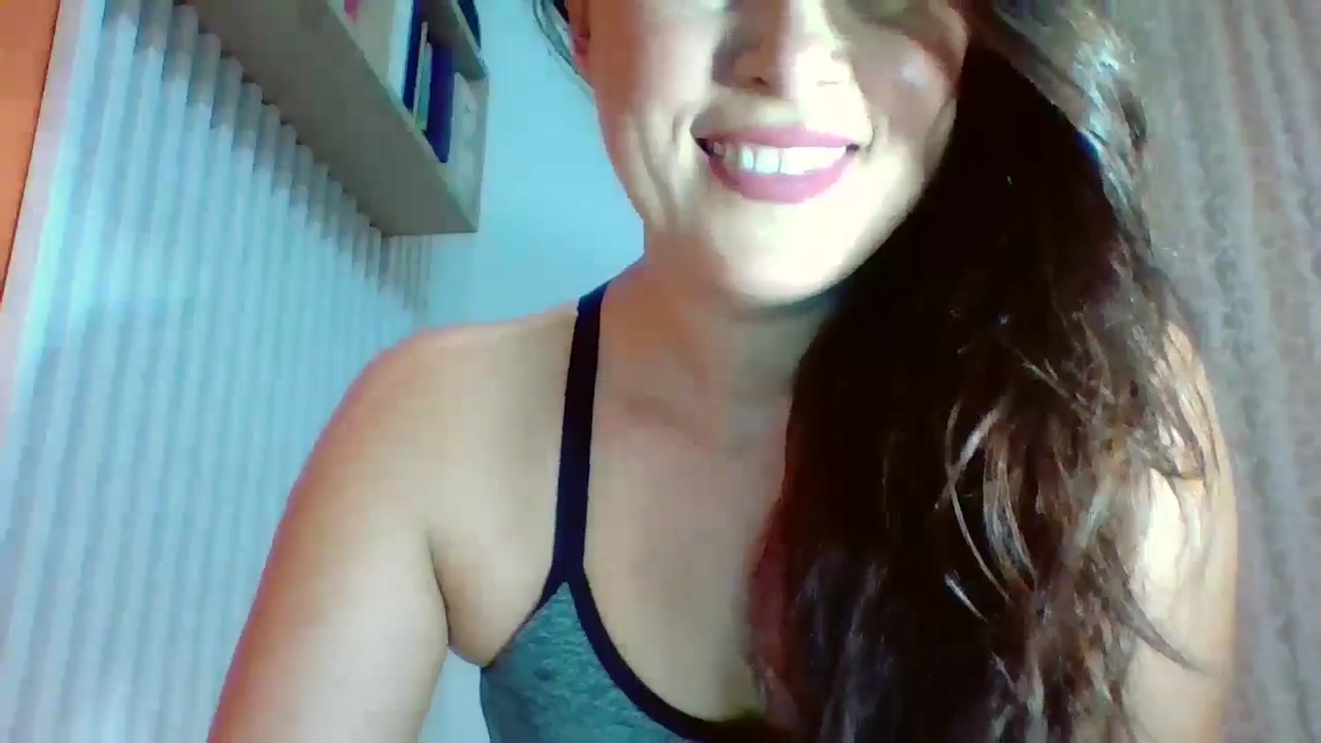 Gallery image thumbnail from InocenteWet's myfreecams stream on, 08/14/2024, 08:01 image 20 of 20