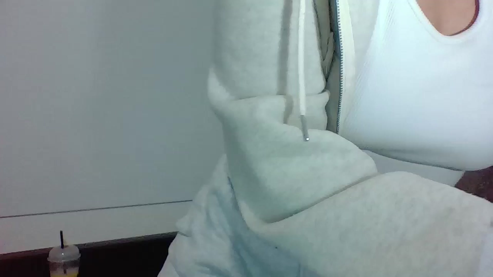 Gallery image thumbnail from InocenteWet's myfreecams stream on, 09/08/2024, 07:58 image 1 of 20