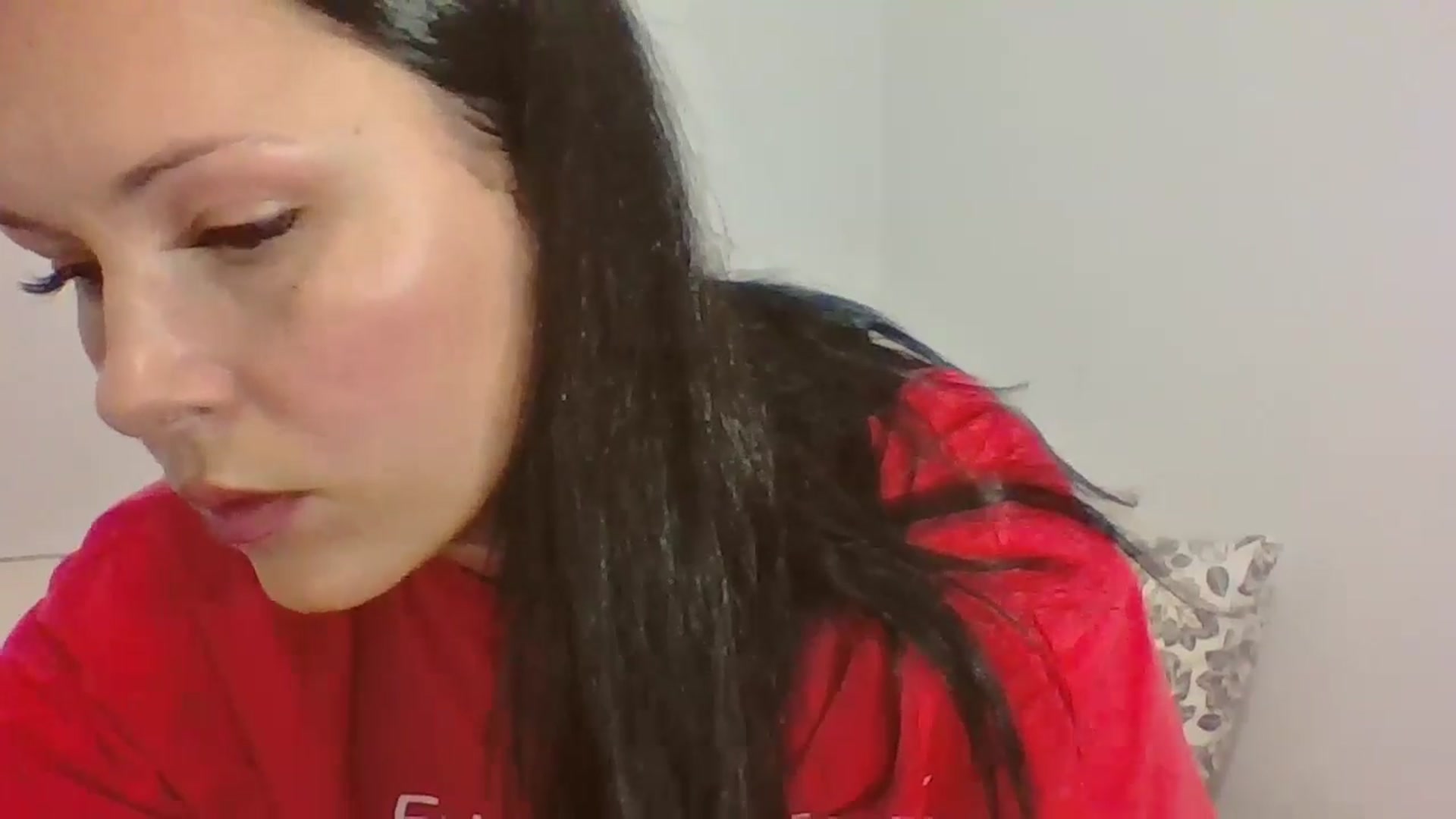 Gallery image thumbnail from InocenteWet's myfreecams stream on, 09/08/2024, 18:24 image 16 of 20