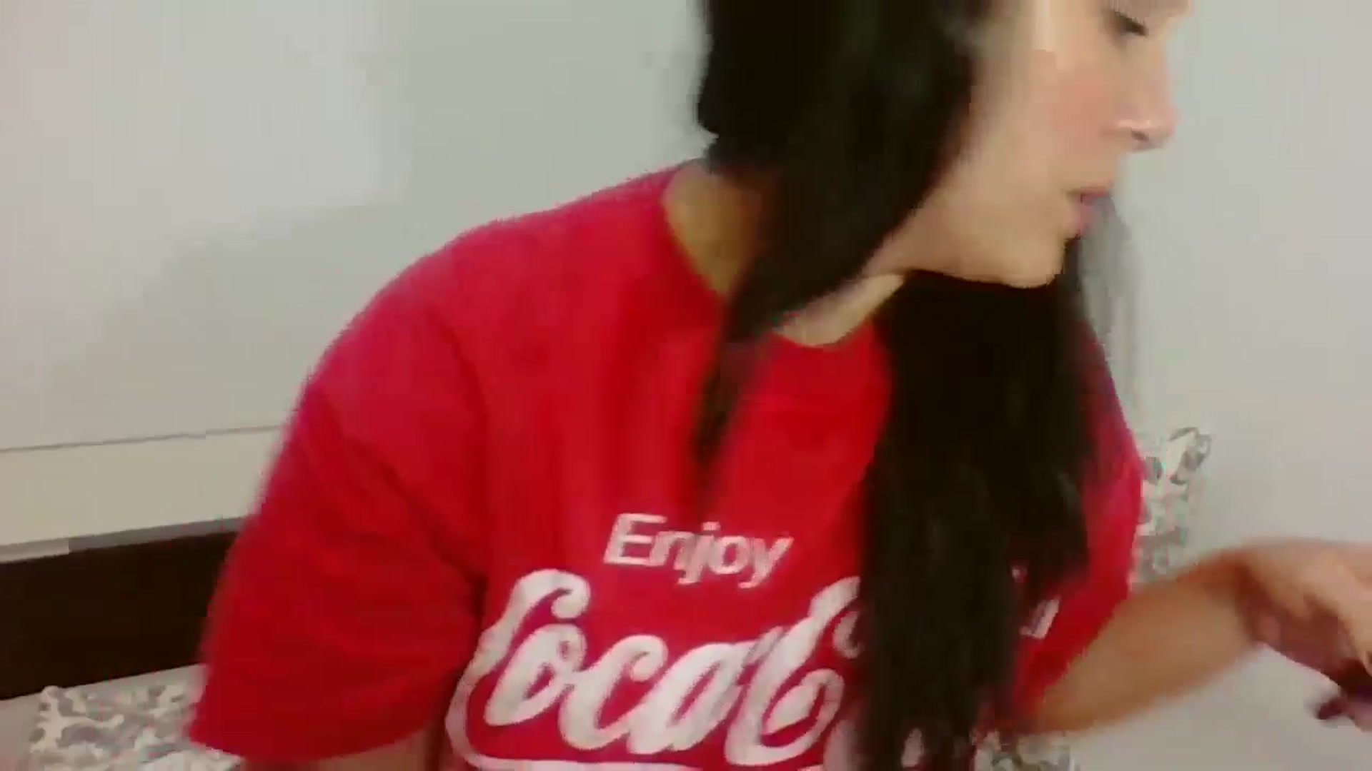 Gallery image thumbnail from InocenteWet's myfreecams stream on, 09/08/2024, 18:24 image 12 of 20