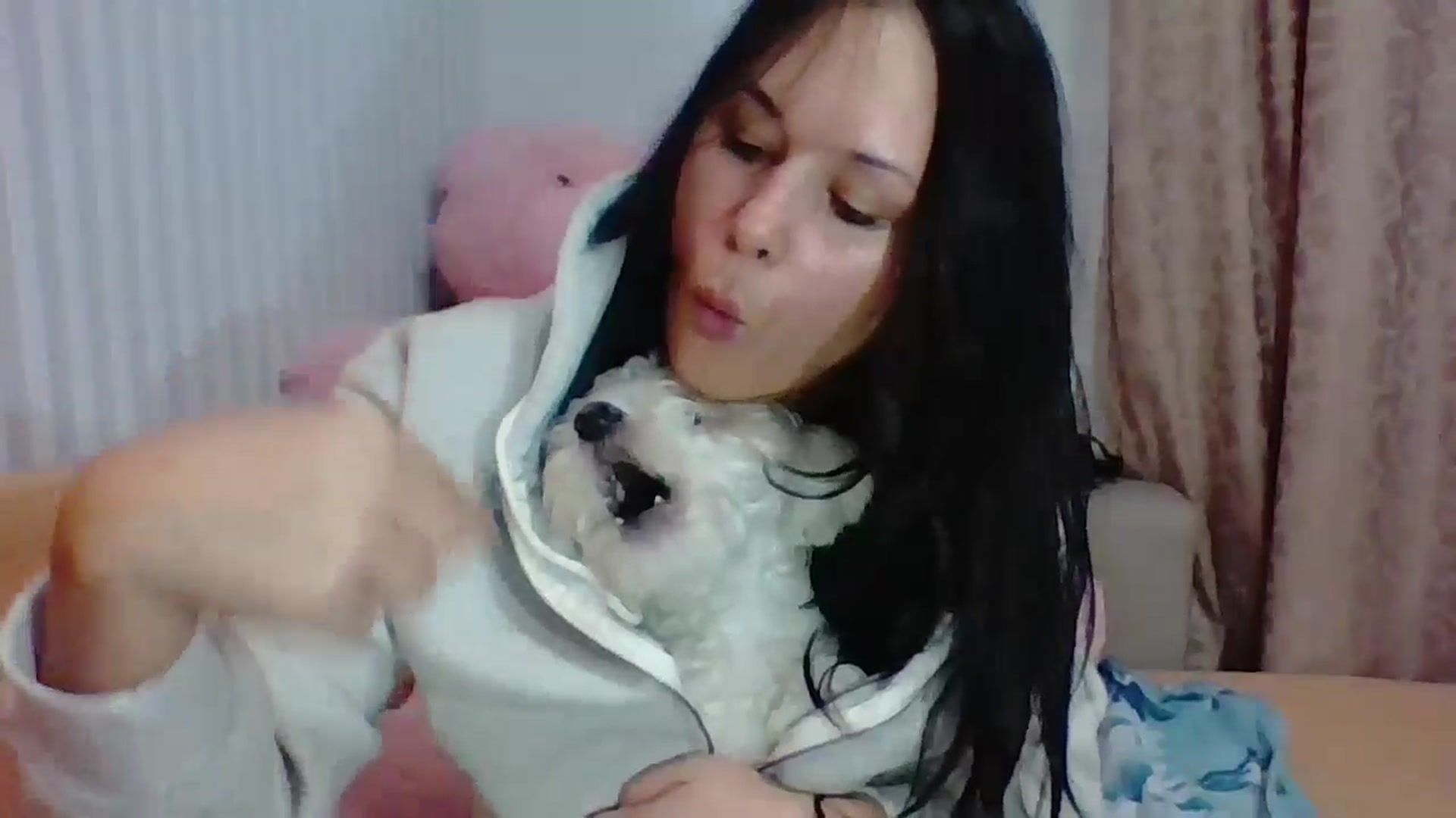 Gallery image thumbnail from InocenteWet's myfreecams stream on, 10/08/2024, 06:55 image 3 of 20