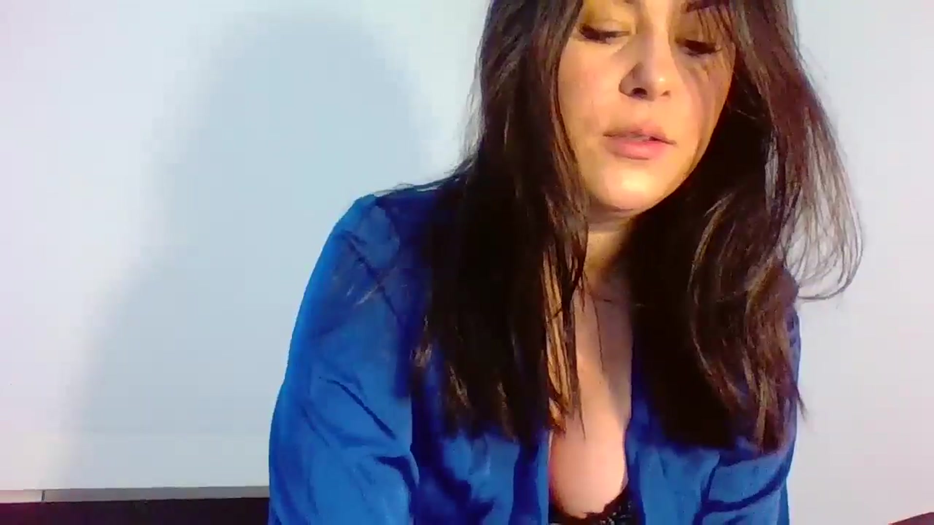Gallery image thumbnail from InocenteWet's myfreecams stream on, 02/22/2025, 08:53 image 15 of 20
