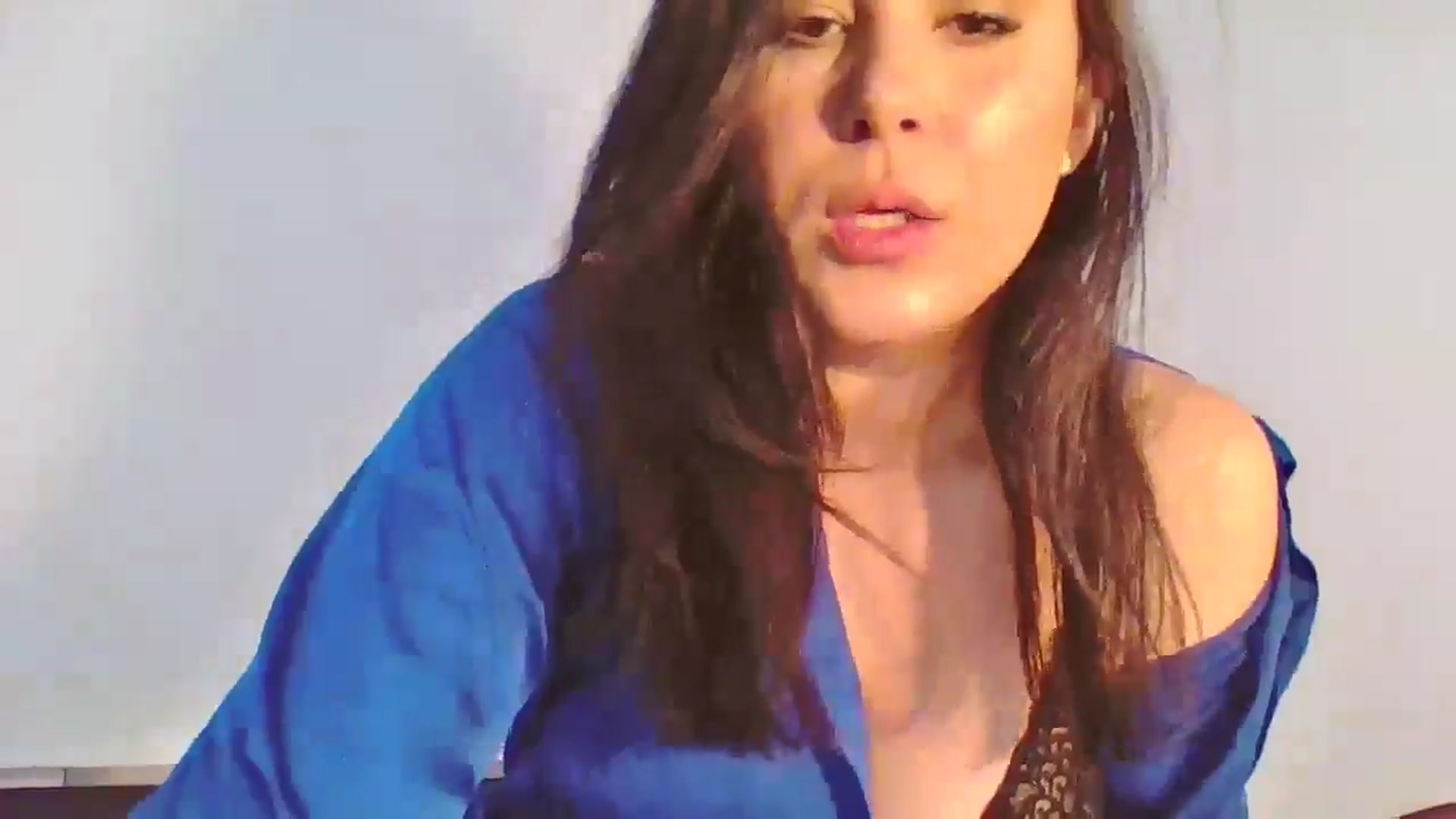 Gallery image thumbnail from InocenteWet's myfreecams stream on, 02/22/2025, 08:53 image 17 of 20
