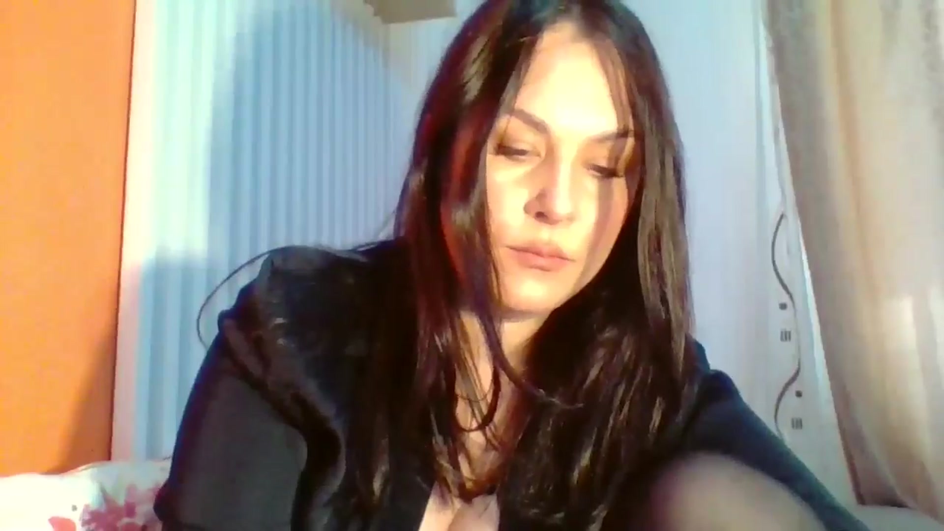 Gallery image thumbnail from InocenteWet's myfreecams stream on, 03/06/2025, 09:18 image 5 of 20
