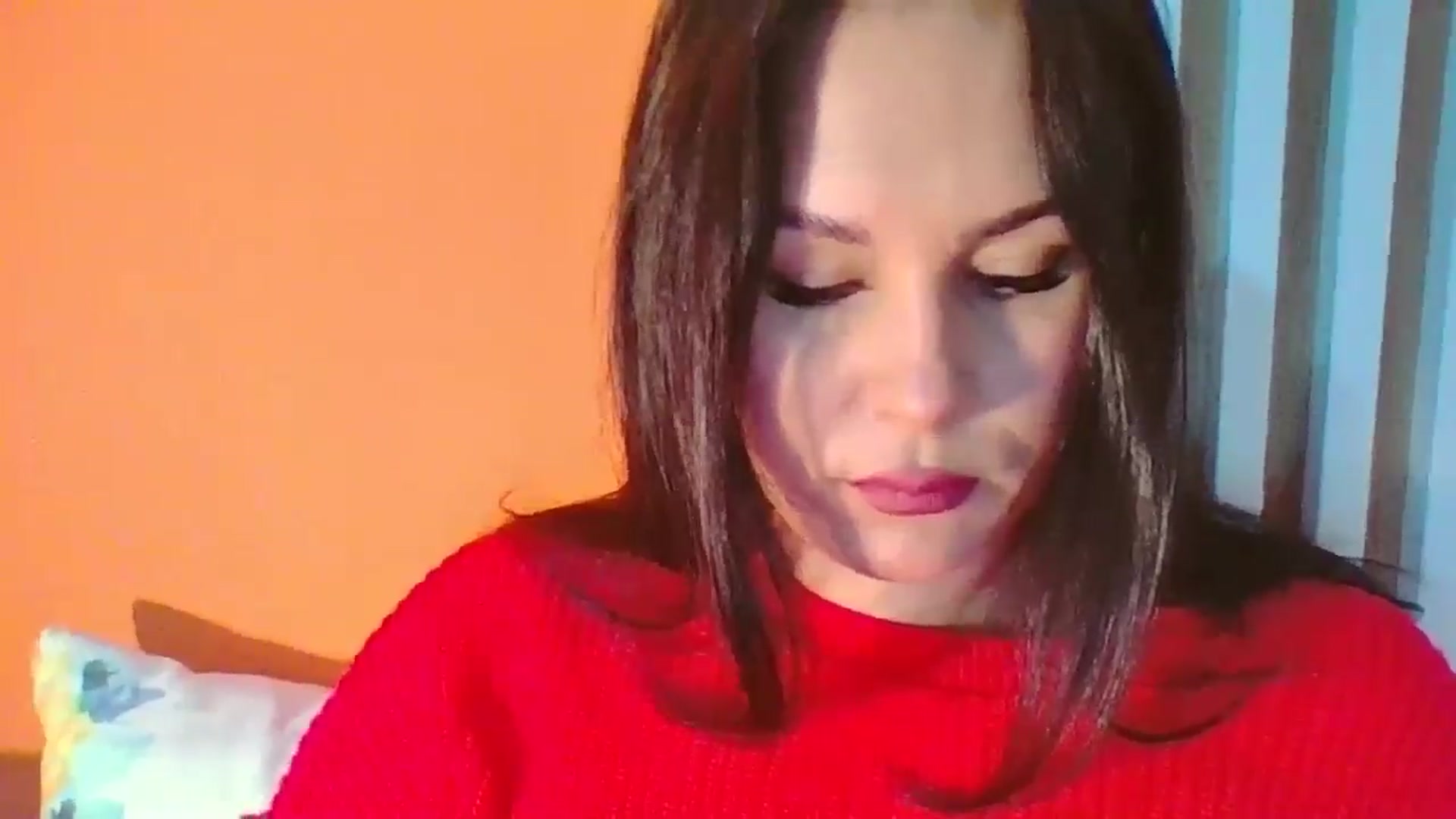 Gallery image thumbnail from InocenteWet's myfreecams stream on, 03/16/2025, 08:17 image 6 of 20