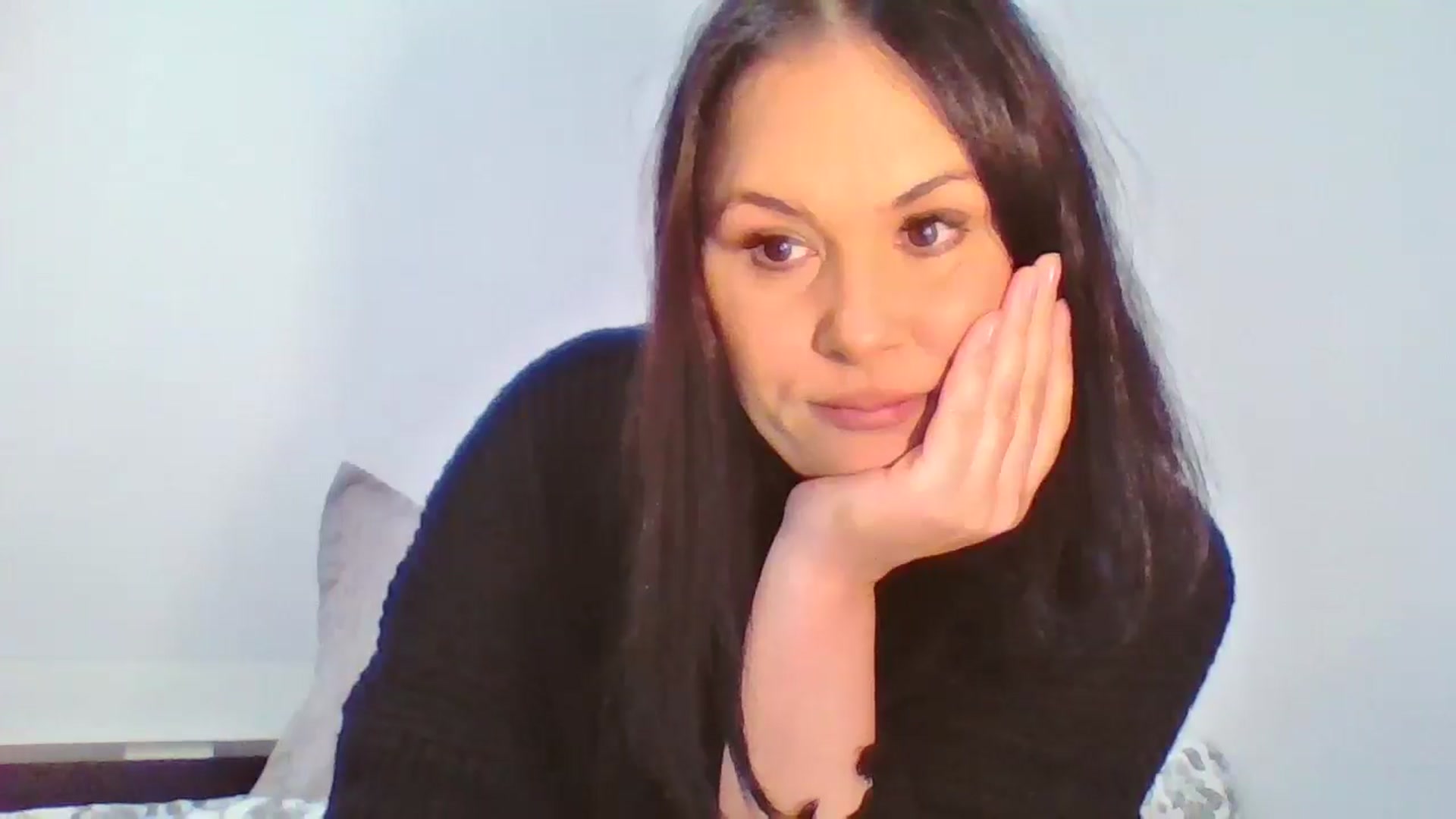 Gallery image thumbnail from InocenteWet's myfreecams stream on, 10/15/2025, 07:54 image 7 of 20