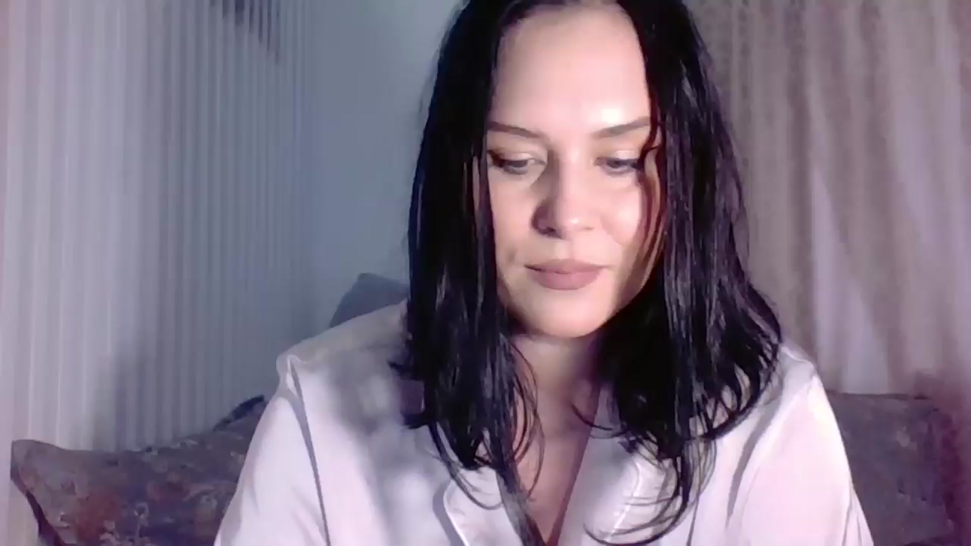 Gallery image thumbnail from InocenteWet's myfreecams stream on, 11/21/2025, 09:10 image 4 of 20