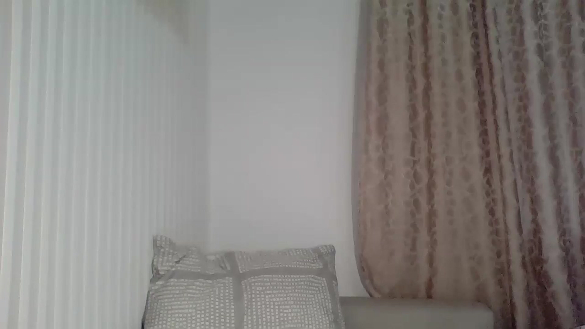 Gallery image thumbnail from InocenteWet's myfreecams stream on, 11/23/2025, 09:27 image 12 of 20