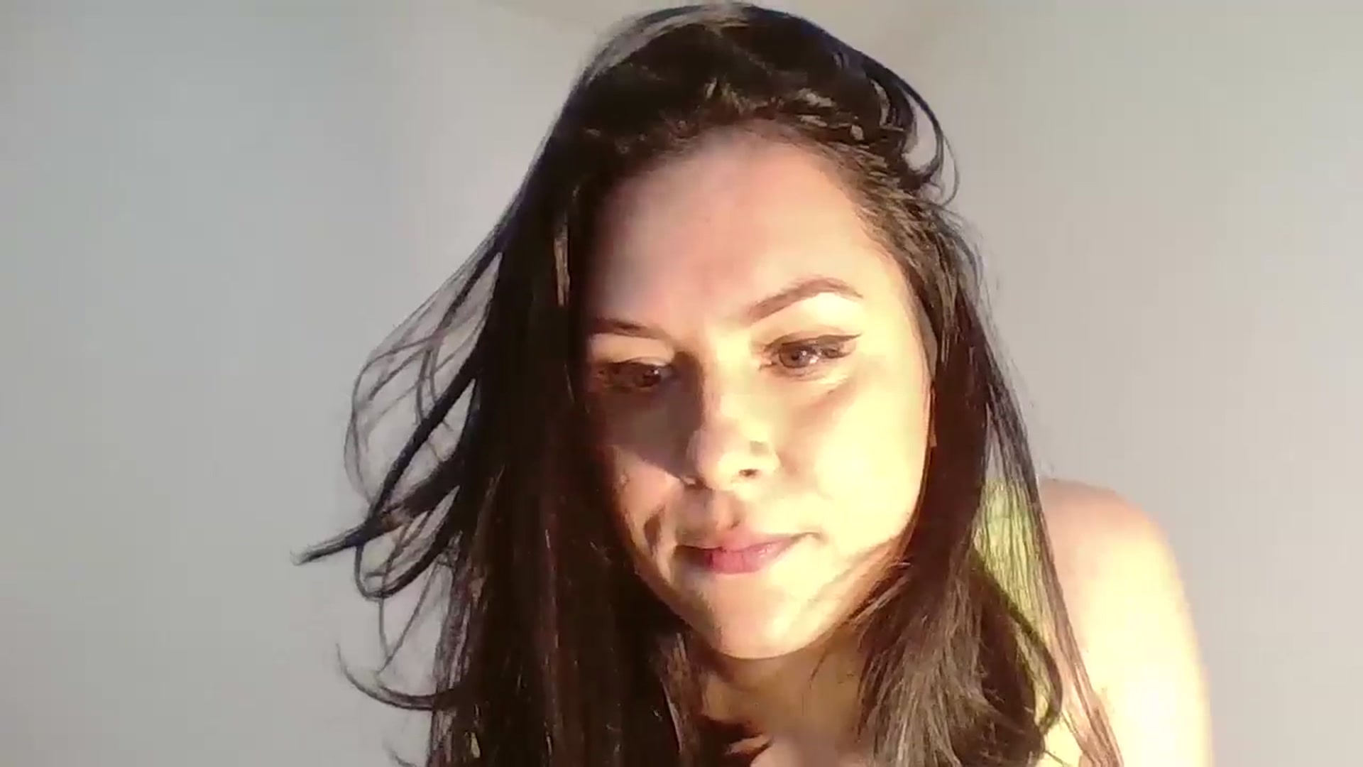 Gallery image thumbnail from InocenteWet's myfreecams stream on, 04/05/2026, 16:26 image 17 of 20