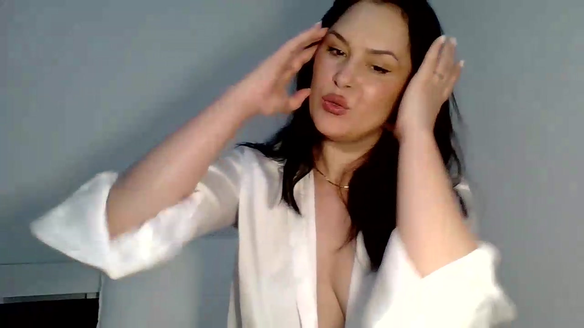 Gallery image thumbnail from InocenteWet's myfreecams stream on, 06/23/2026, 06:02 image 9 of 20