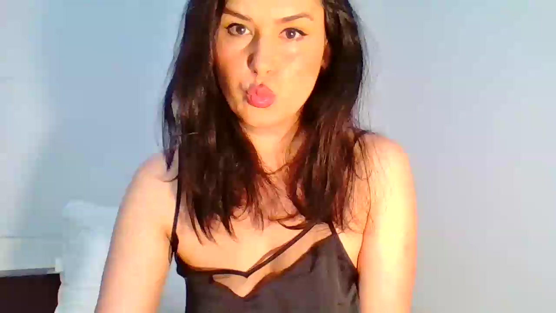Gallery image thumbnail from InocenteWet's myfreecams stream on, 06/26/2026, 06:53 image 1 of 20