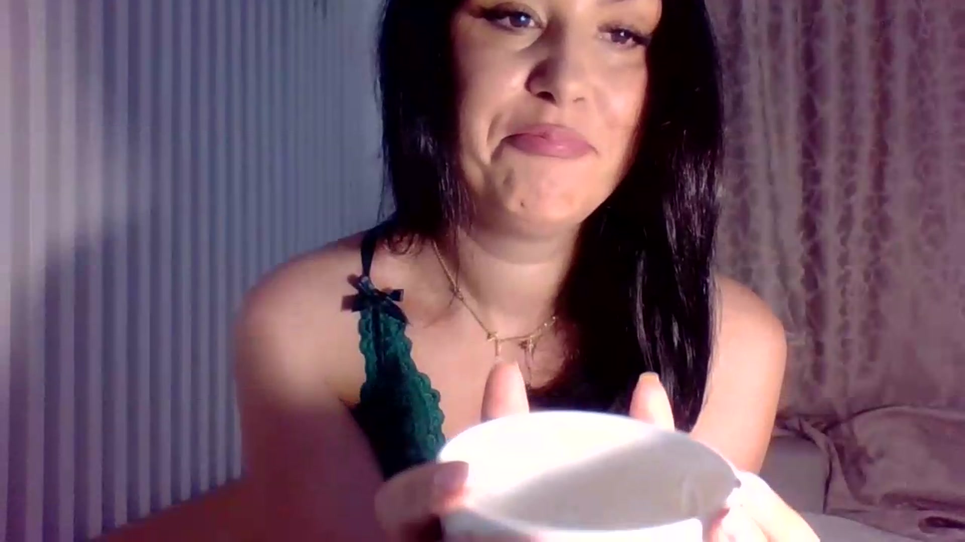Gallery image thumbnail from InocenteWet's myfreecams stream on, 08/07/2026, 05:29 image 8 of 20