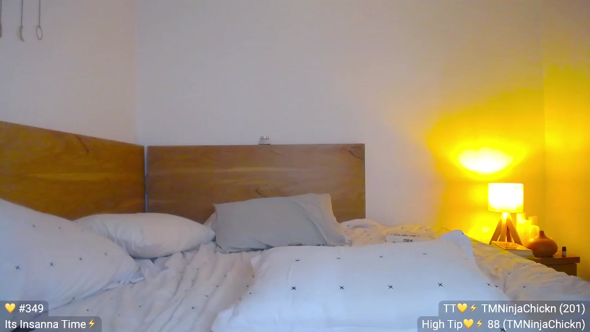 Gallery image thumbnail from Insanna's myfreecams stream on, 02/04/2023, 01:50 image 13 of 20