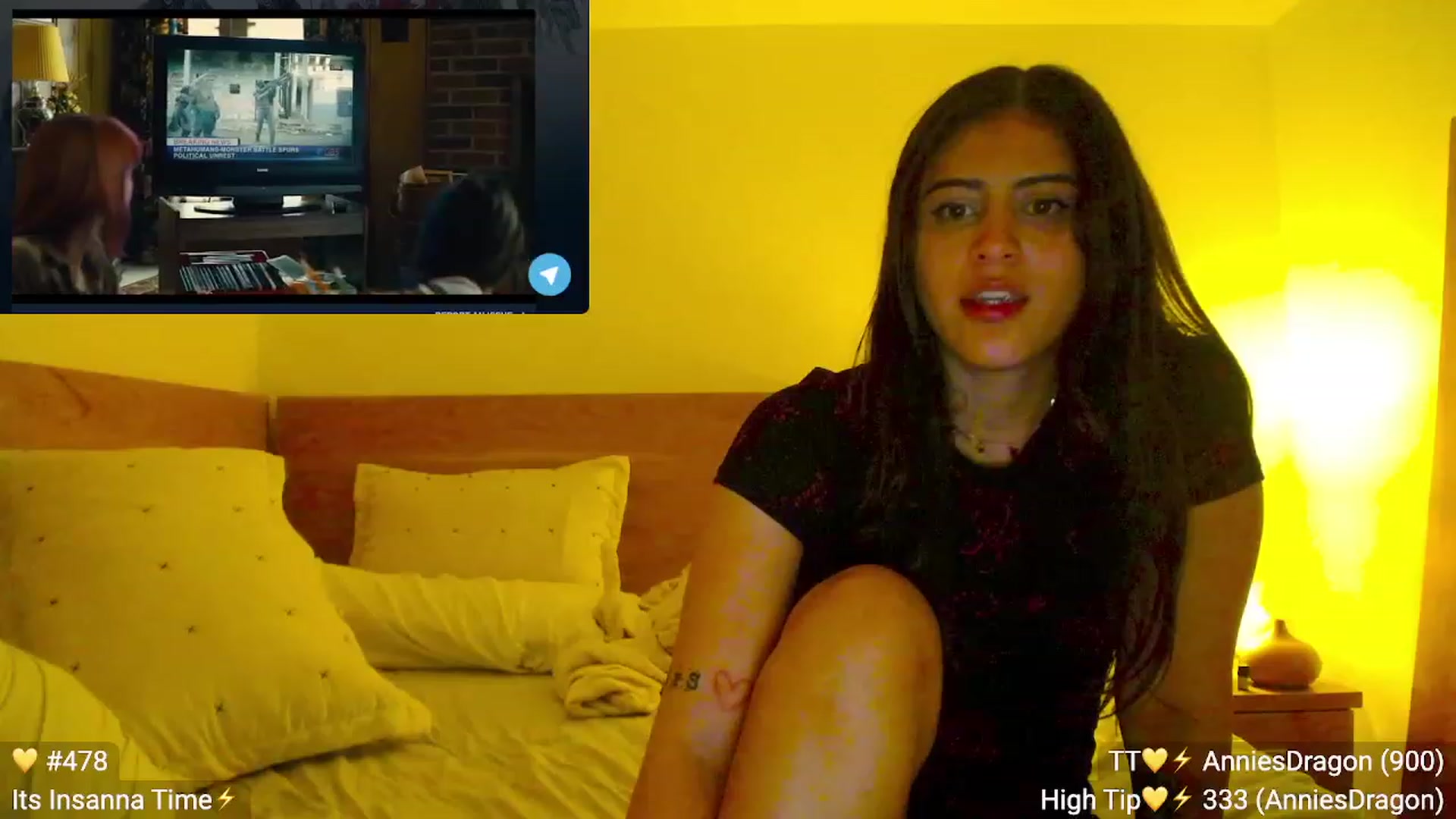 Gallery image thumbnail from Insanna's myfreecams stream on, 02/06/2023, 24:03 image 17 of 20