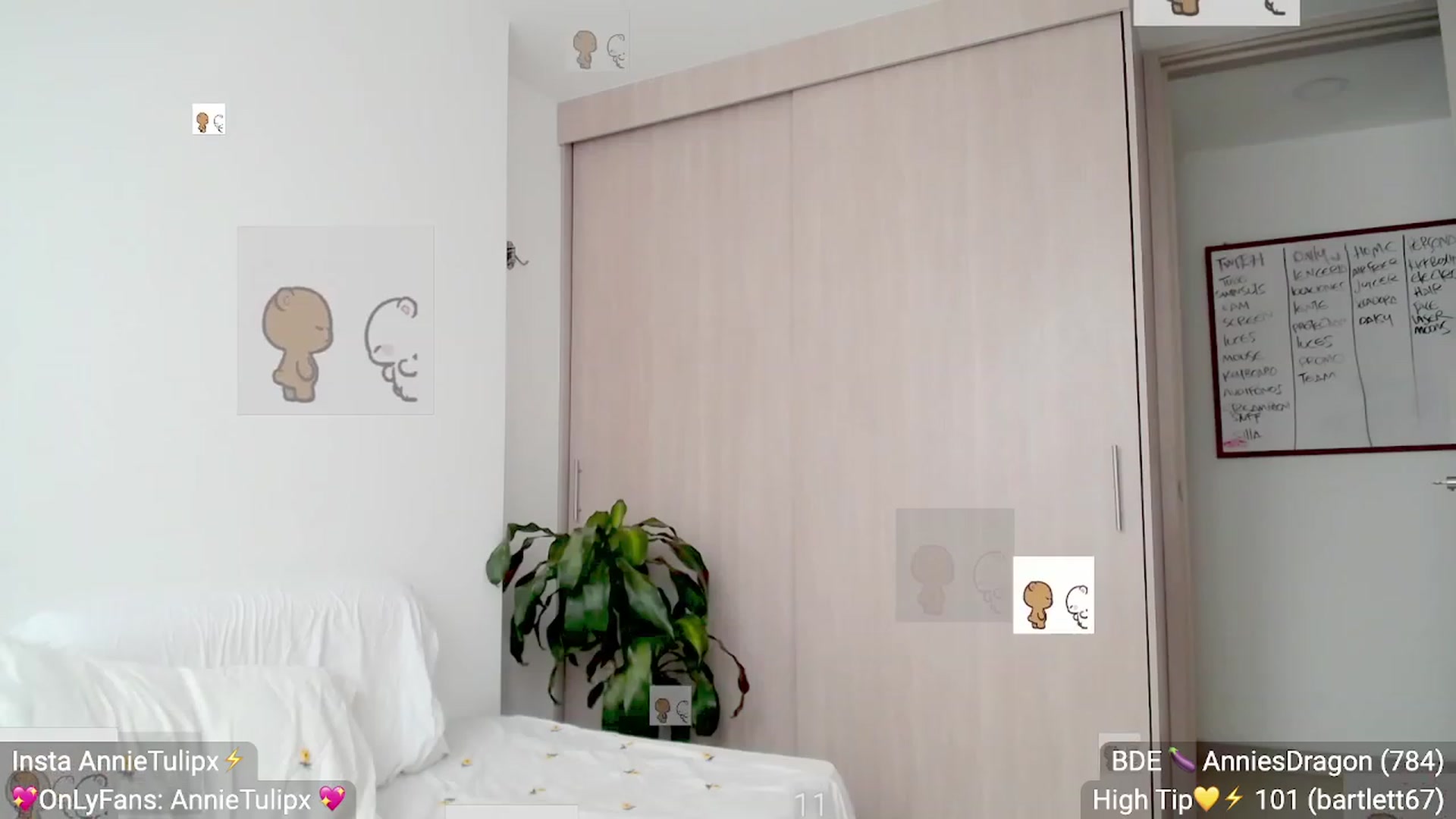 Gallery image thumbnail from Insanna's myfreecams stream on, 05/13/2023, 19:49 image 6 of 20