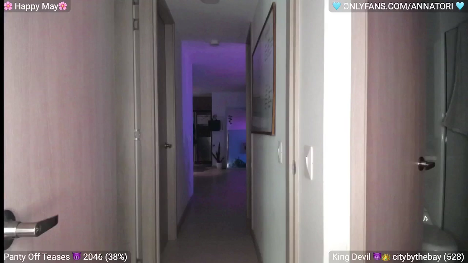 Gallery image thumbnail from Insanna's myfreecams stream on, 05/25/2024, 23:13 image 20 of 20