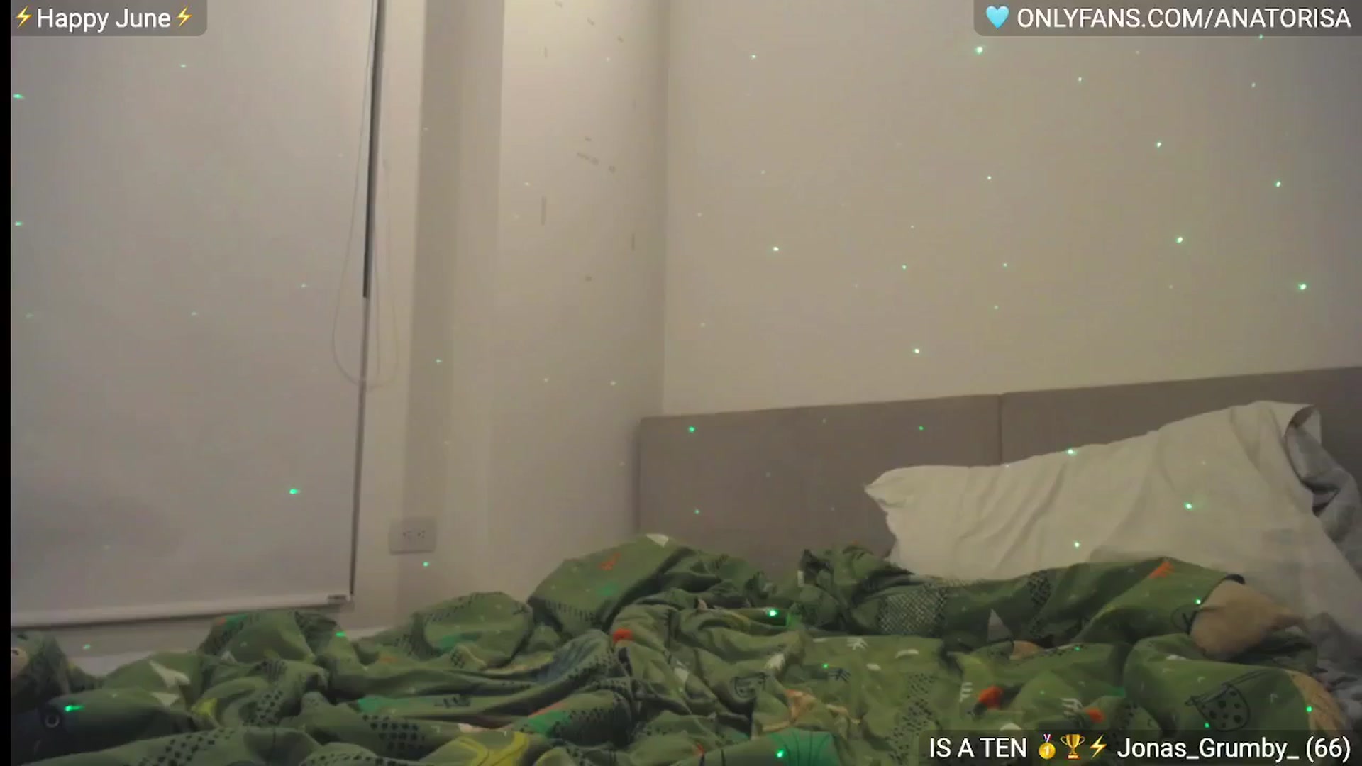 Gallery image thumbnail from Insanna's myfreecams stream on, 06/15/2024, 23:56 image 17 of 20
