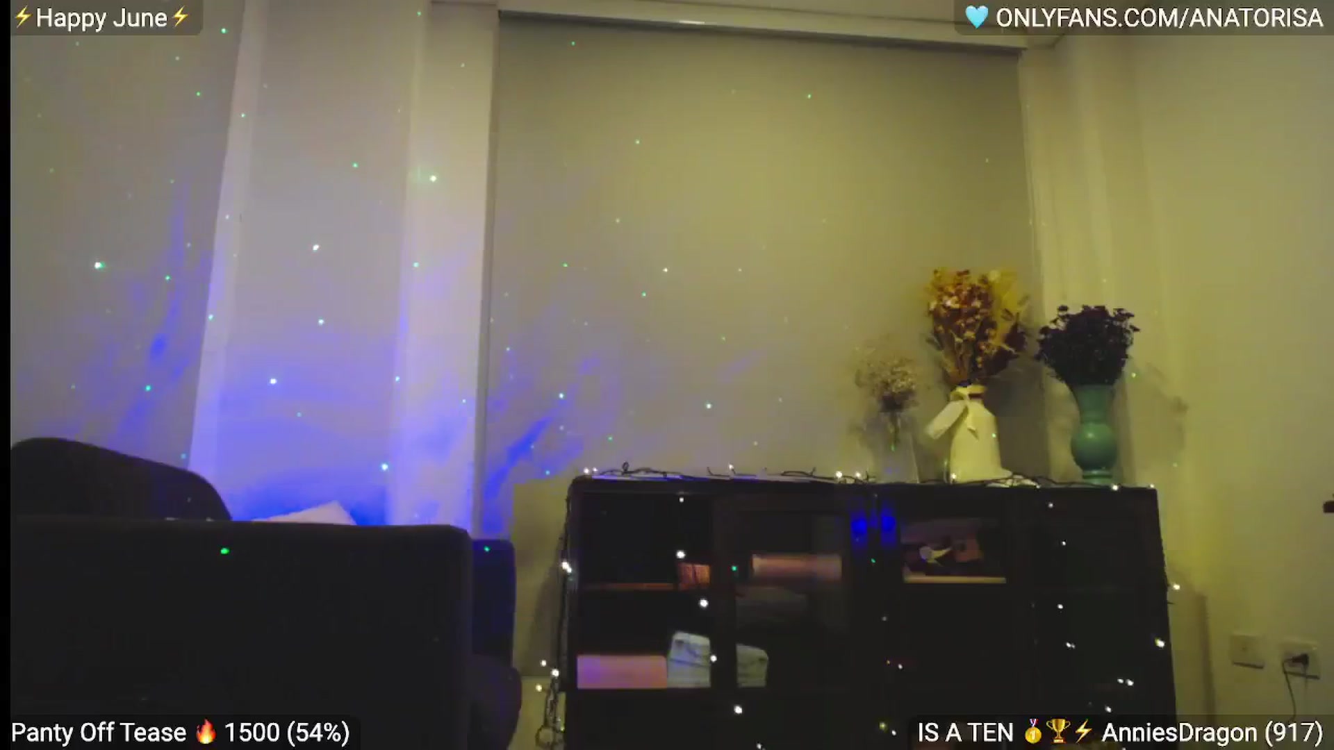 Gallery image thumbnail from Insanna's myfreecams stream on, 06/22/2024, 02:12 image 7 of 20