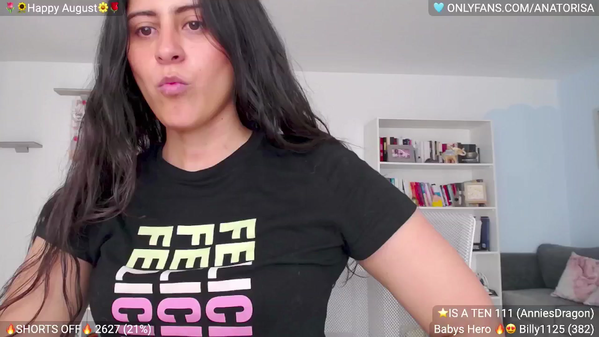 Gallery image thumbnail from Insanna's myfreecams stream on, 08/31/2024, 16:32 image 17 of 20