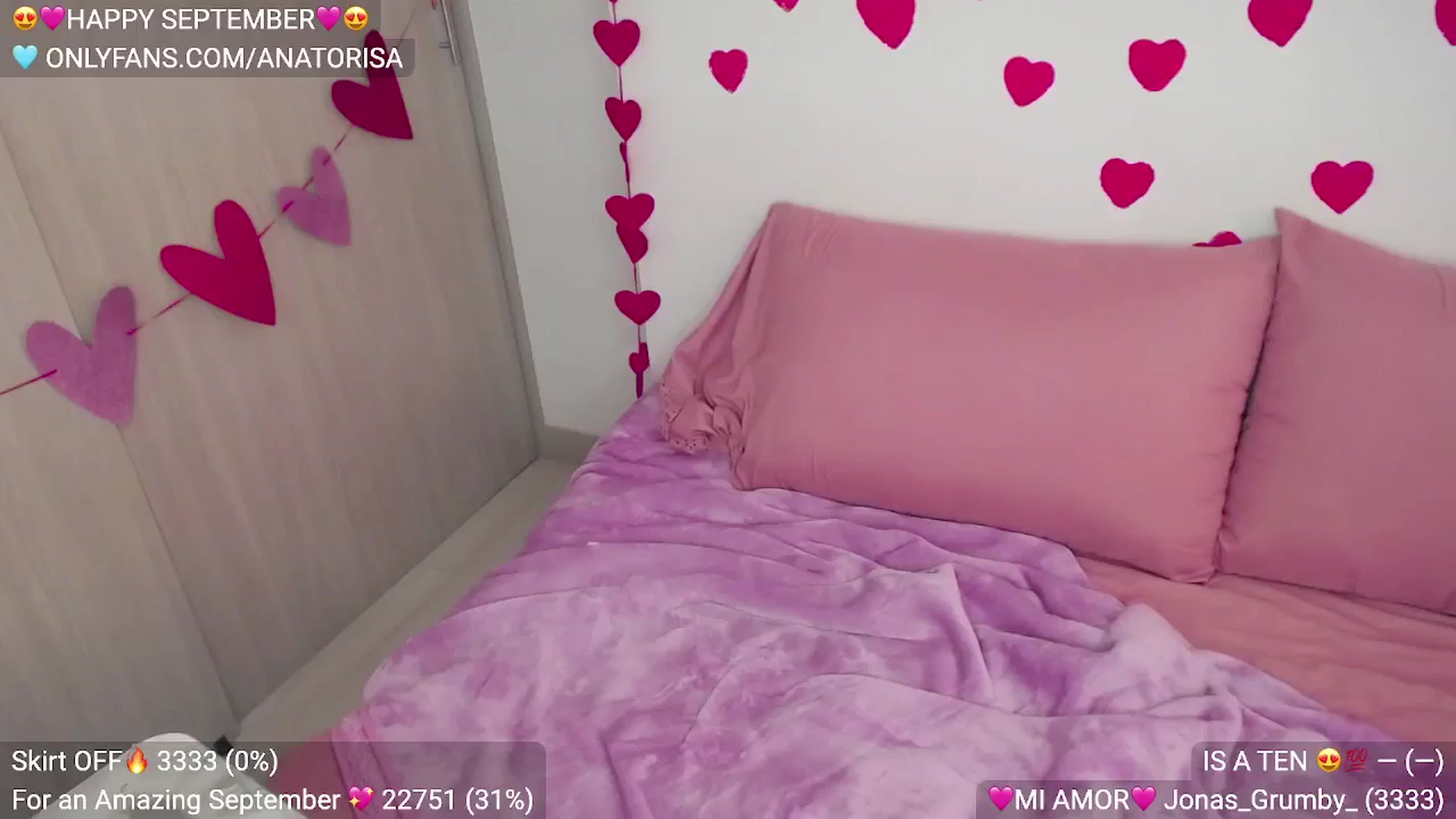 Gallery image thumbnail from Insanna's myfreecams stream on, 09/25/2024, 16:47 image 10 of 20
