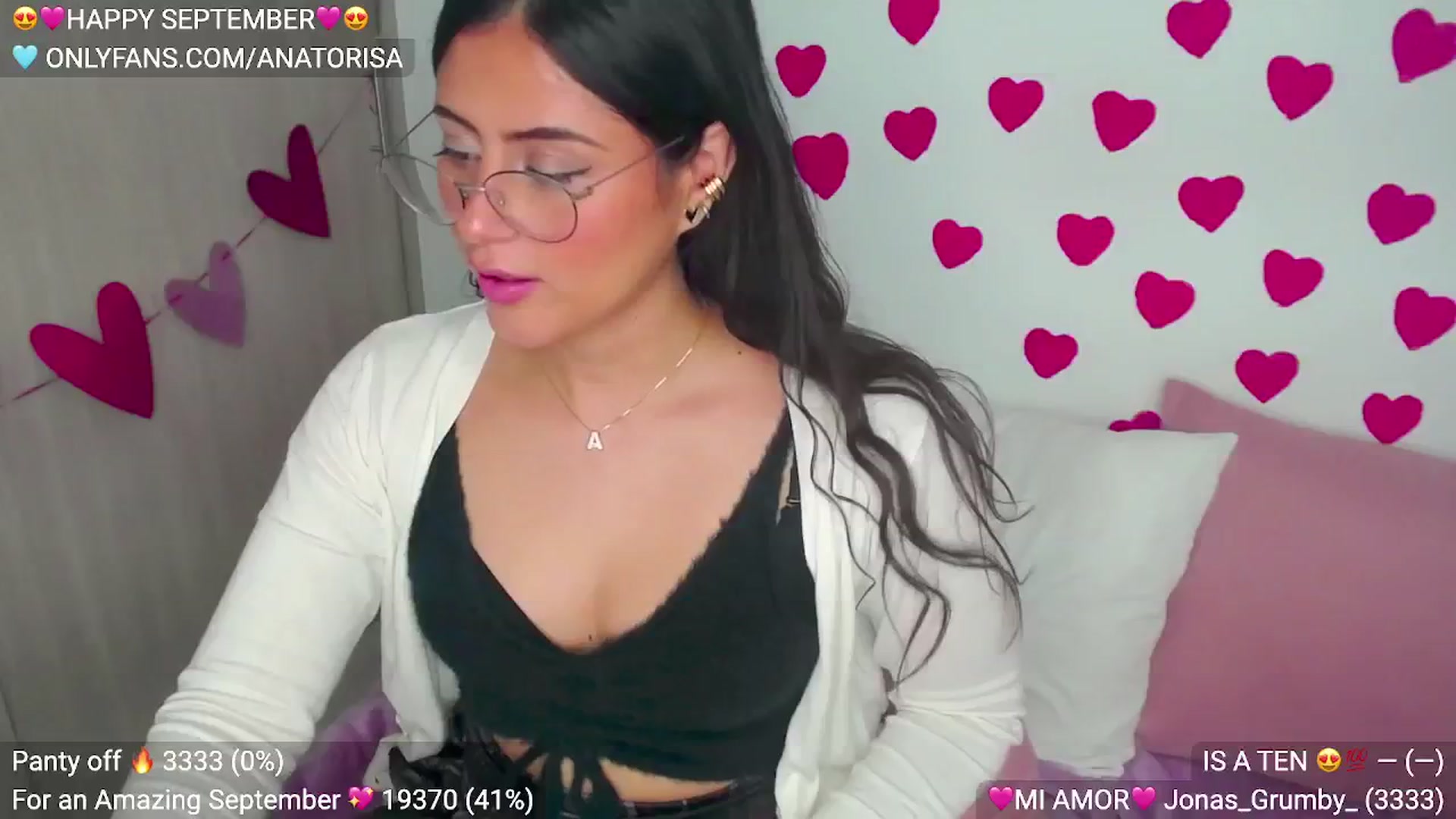 Gallery image thumbnail from Insanna's myfreecams stream on, 09/26/2024, 20:54 image 1 of 20