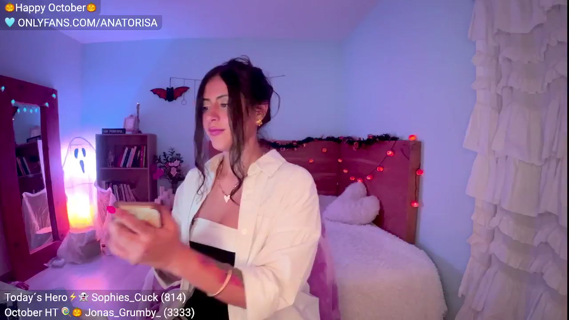 Gallery image thumbnail from Insanna's myfreecams stream on, 10/20/2024, 01:29 image 20 of 20