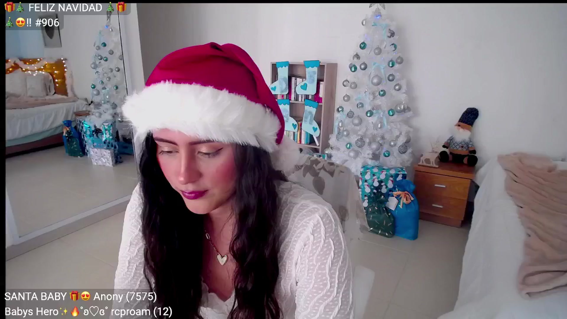 Gallery image thumbnail from Insanna's myfreecams stream on, 12/24/2024, 21:19 image 4 of 20