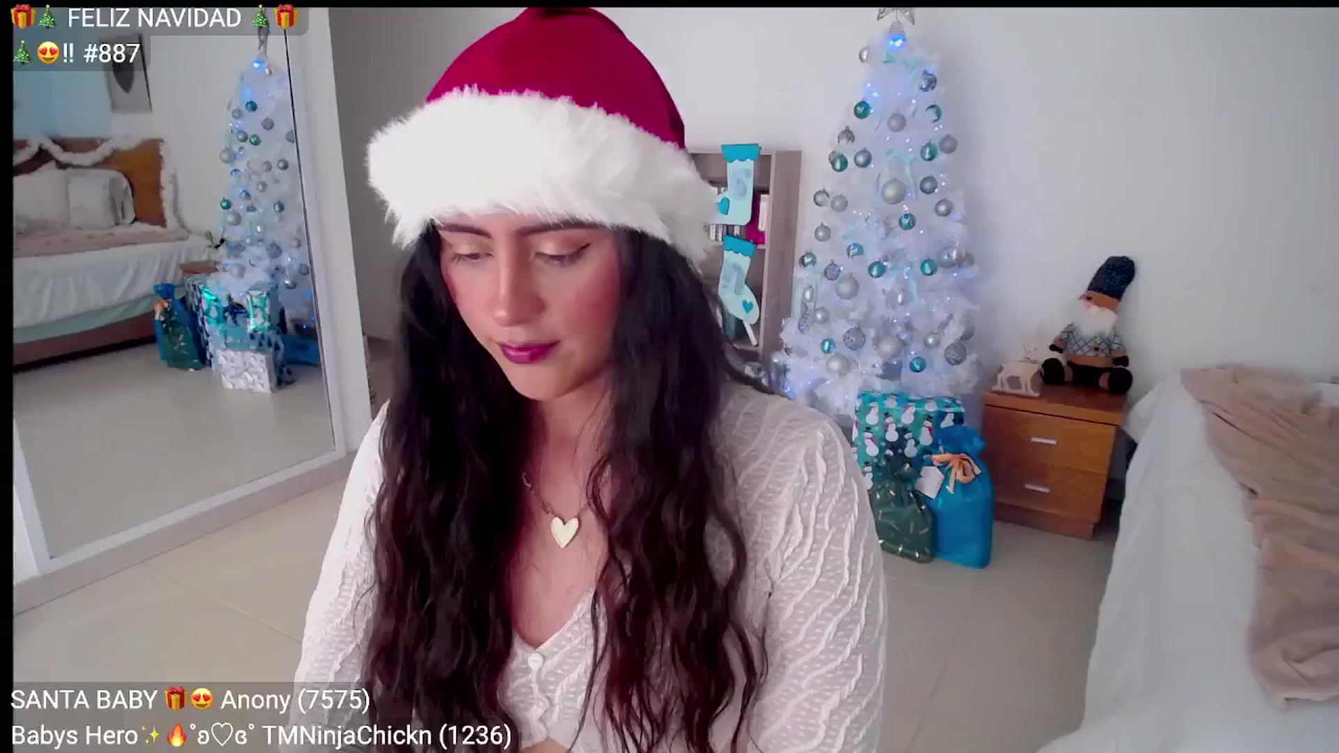 Gallery image thumbnail from Insanna's myfreecams stream on, 12/24/2024, 21:19 image 18 of 20