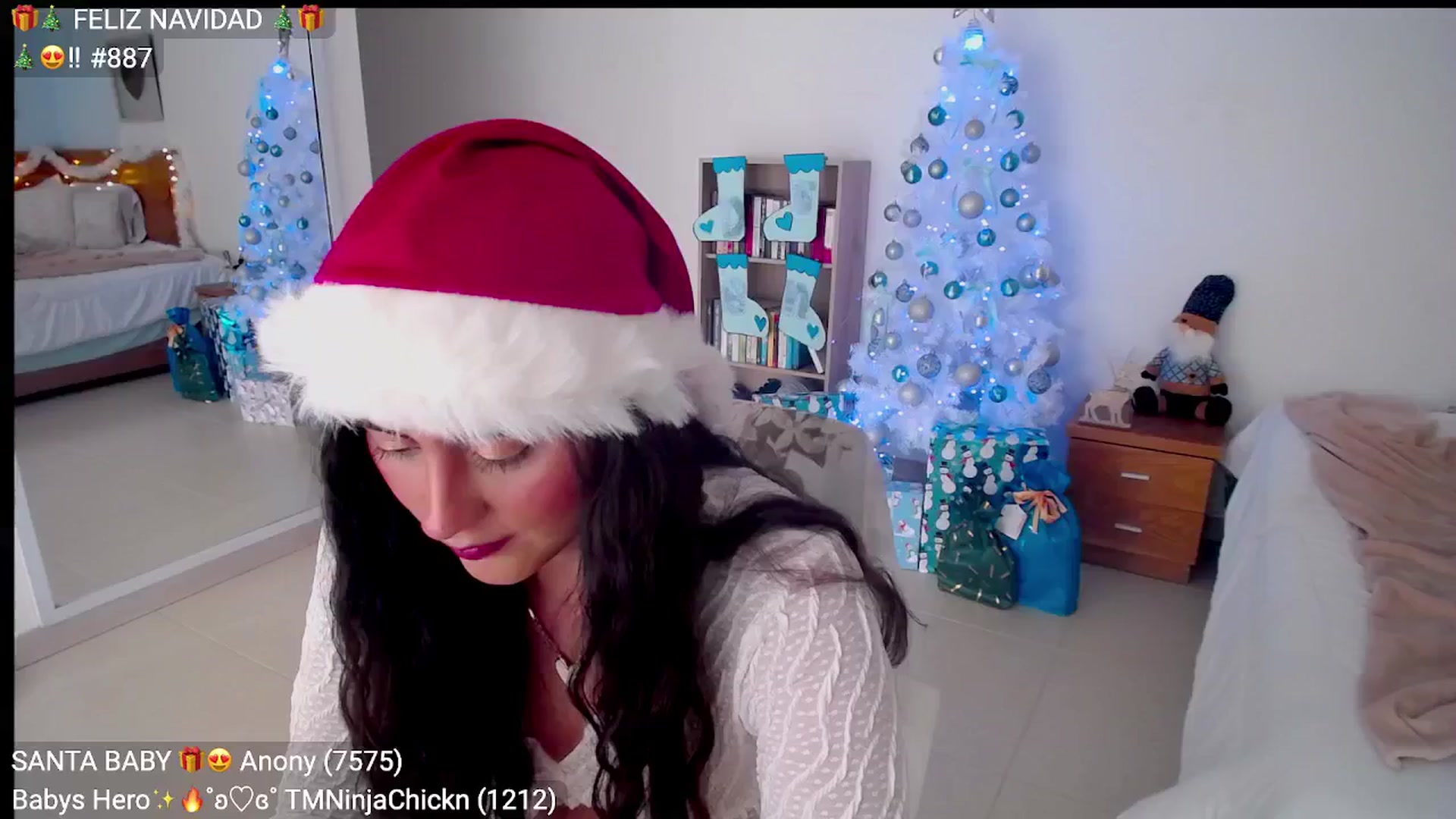 Gallery image thumbnail from Insanna's myfreecams stream on, 12/24/2024, 21:19 image 14 of 20
