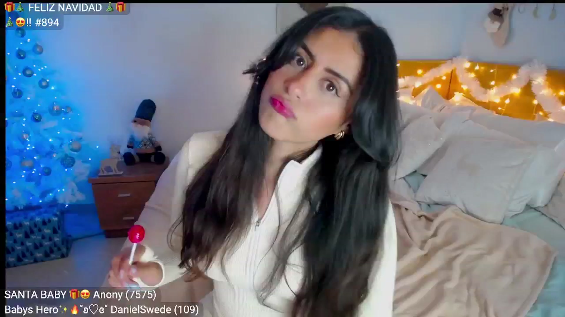 Gallery image thumbnail from Insanna's myfreecams stream on, 12/25/2024, 23:56 image 6 of 20