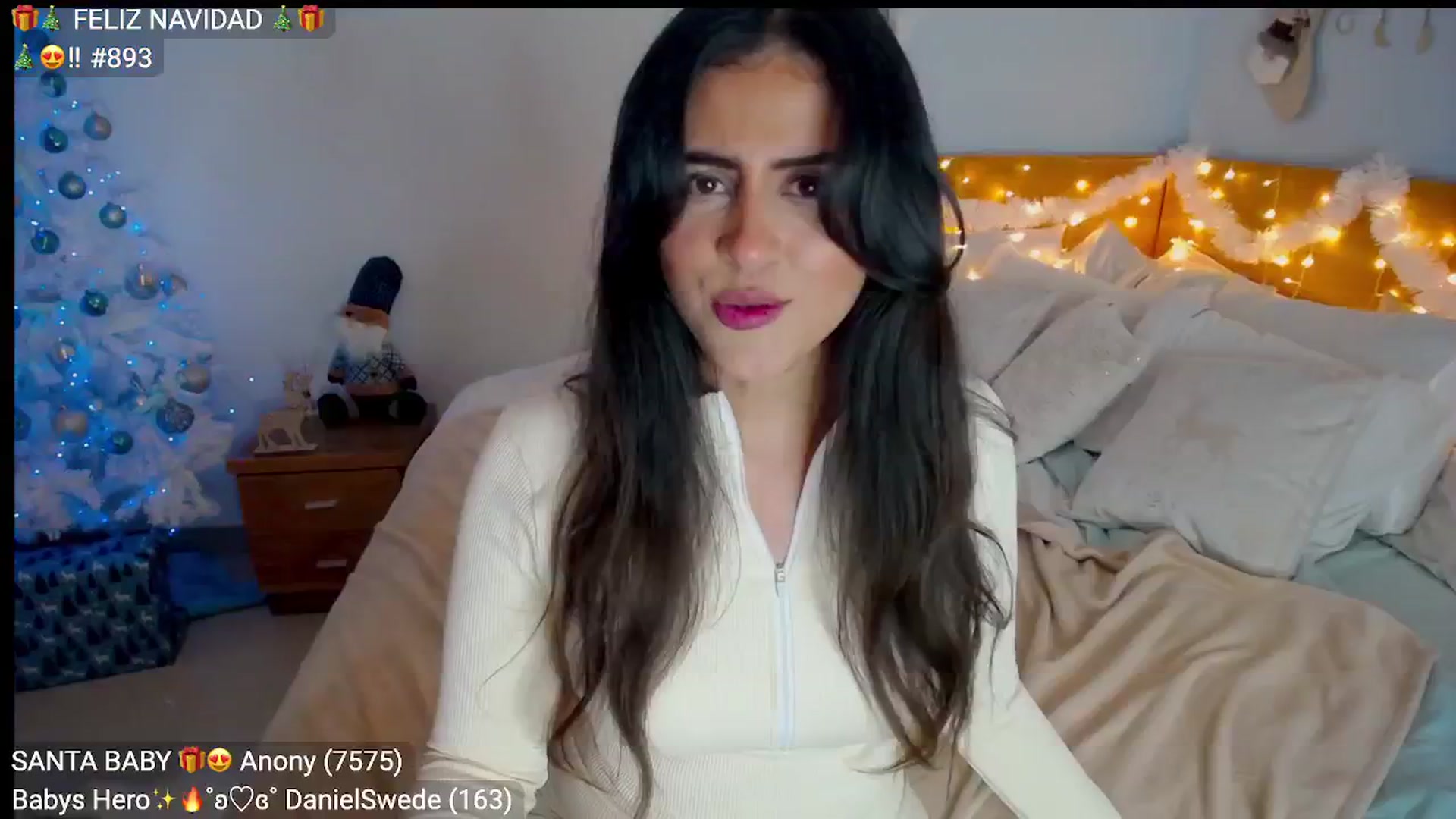Gallery image thumbnail from Insanna's myfreecams stream on, 12/25/2024, 23:56 image 15 of 20