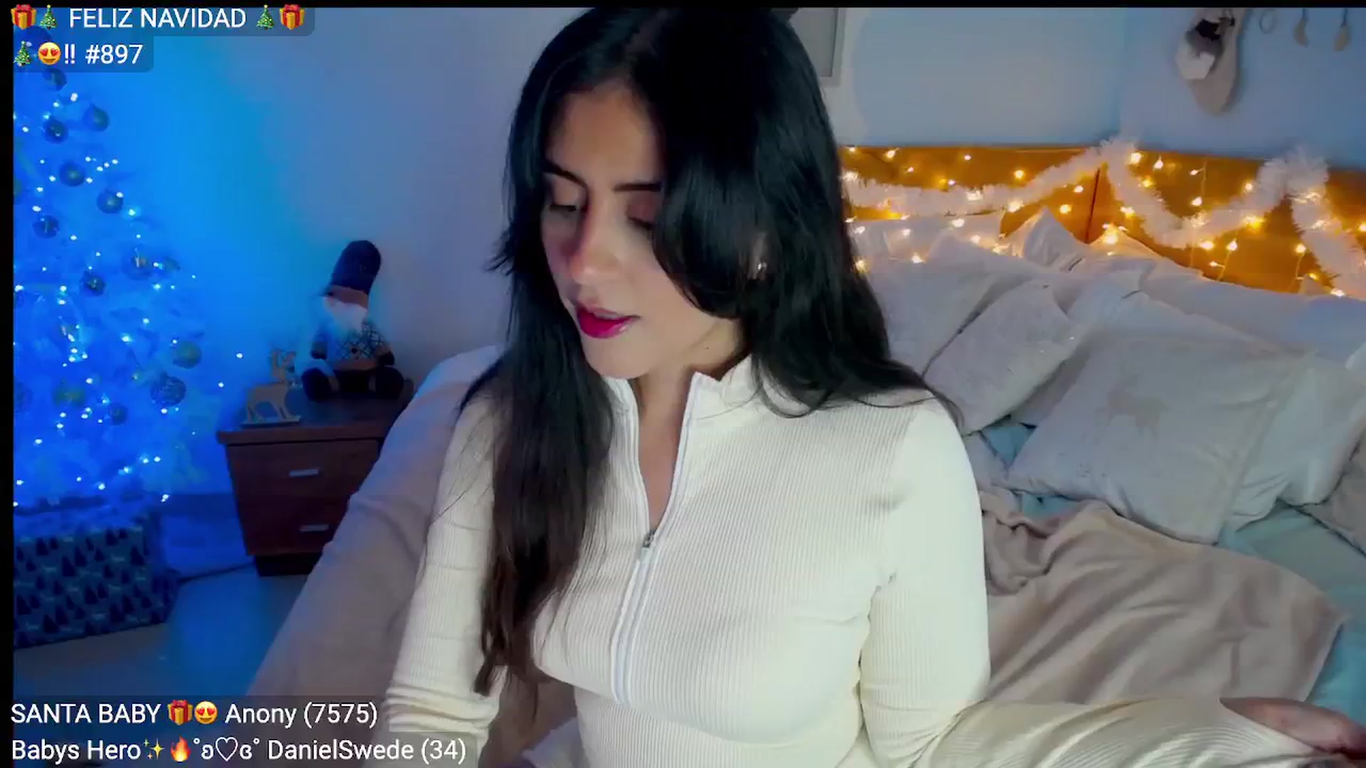 Gallery image thumbnail from Insanna's myfreecams stream on, 12/25/2024, 23:56 image 2 of 20