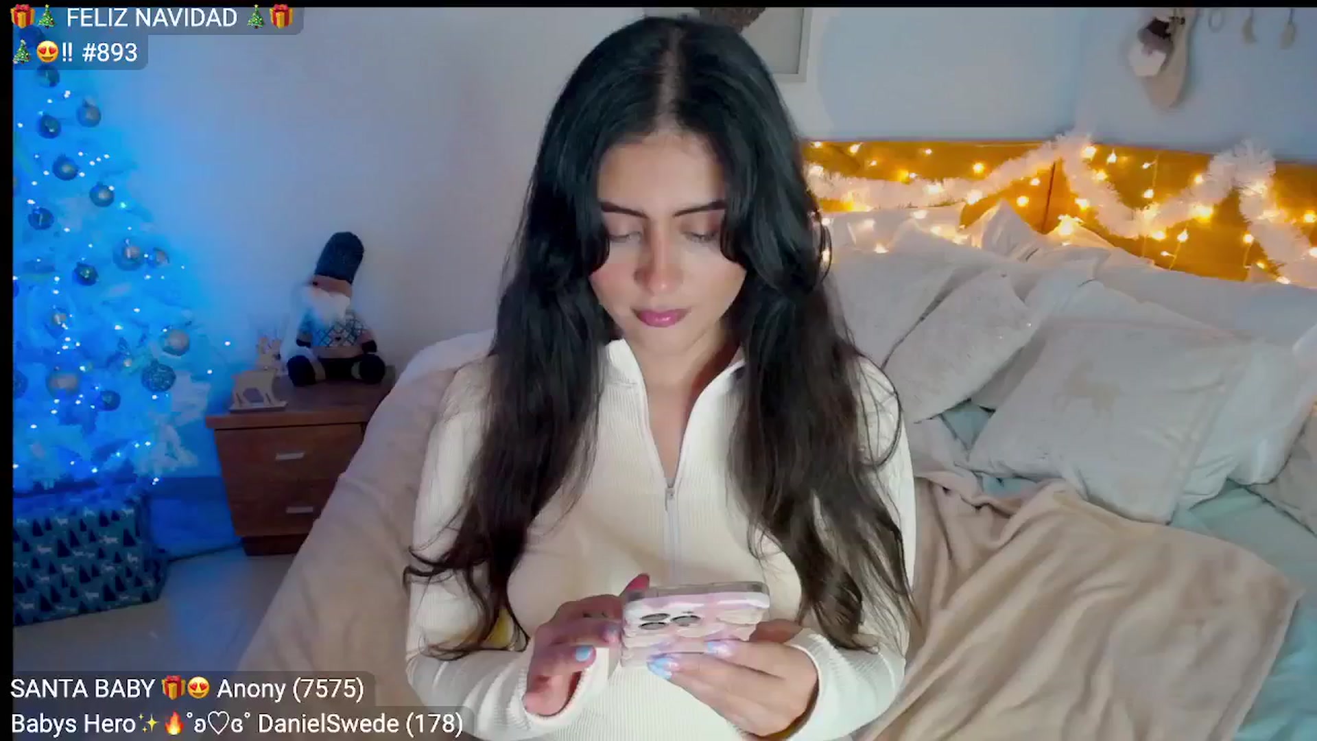 Gallery image thumbnail from Insanna's myfreecams stream on, 12/26/2024, 24:56 image 8 of 20