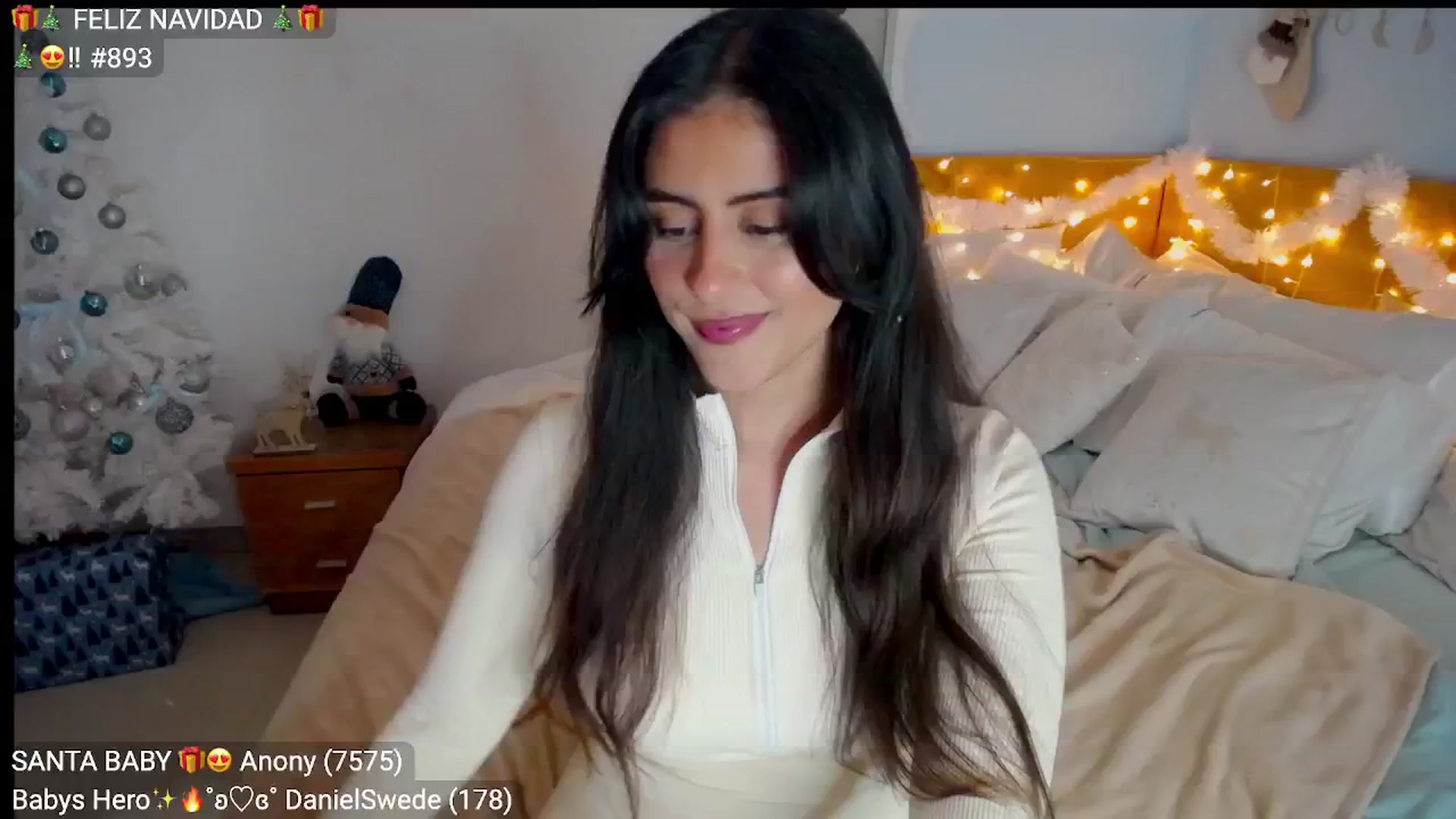 Gallery image thumbnail from Insanna's myfreecams stream on, 12/26/2024, 24:56 image 5 of 20