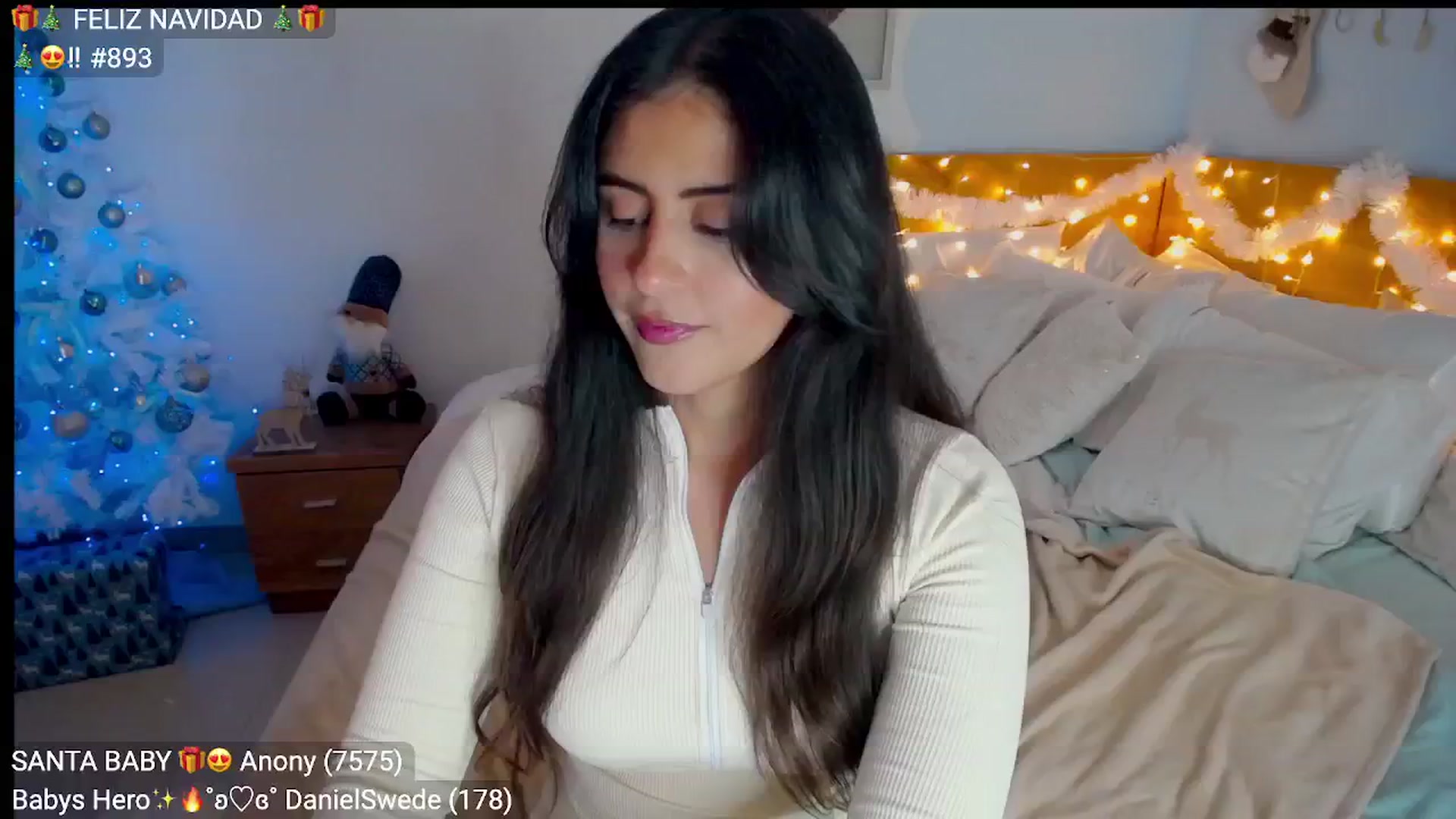 Gallery image thumbnail from Insanna's myfreecams stream on, 12/26/2024, 24:56 image 3 of 20