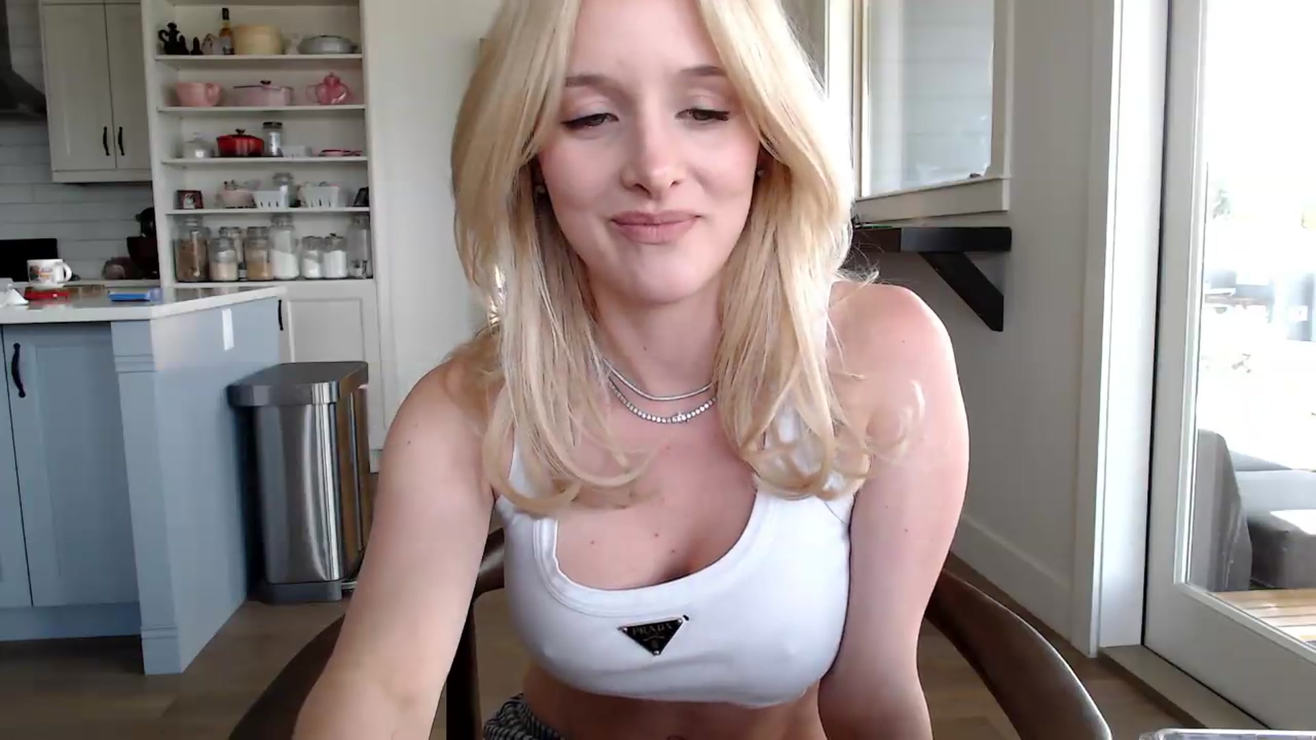Gallery image thumbnail from Instagram's myfreecams stream on, 04/28/2026, 20:35 image 3 of 20