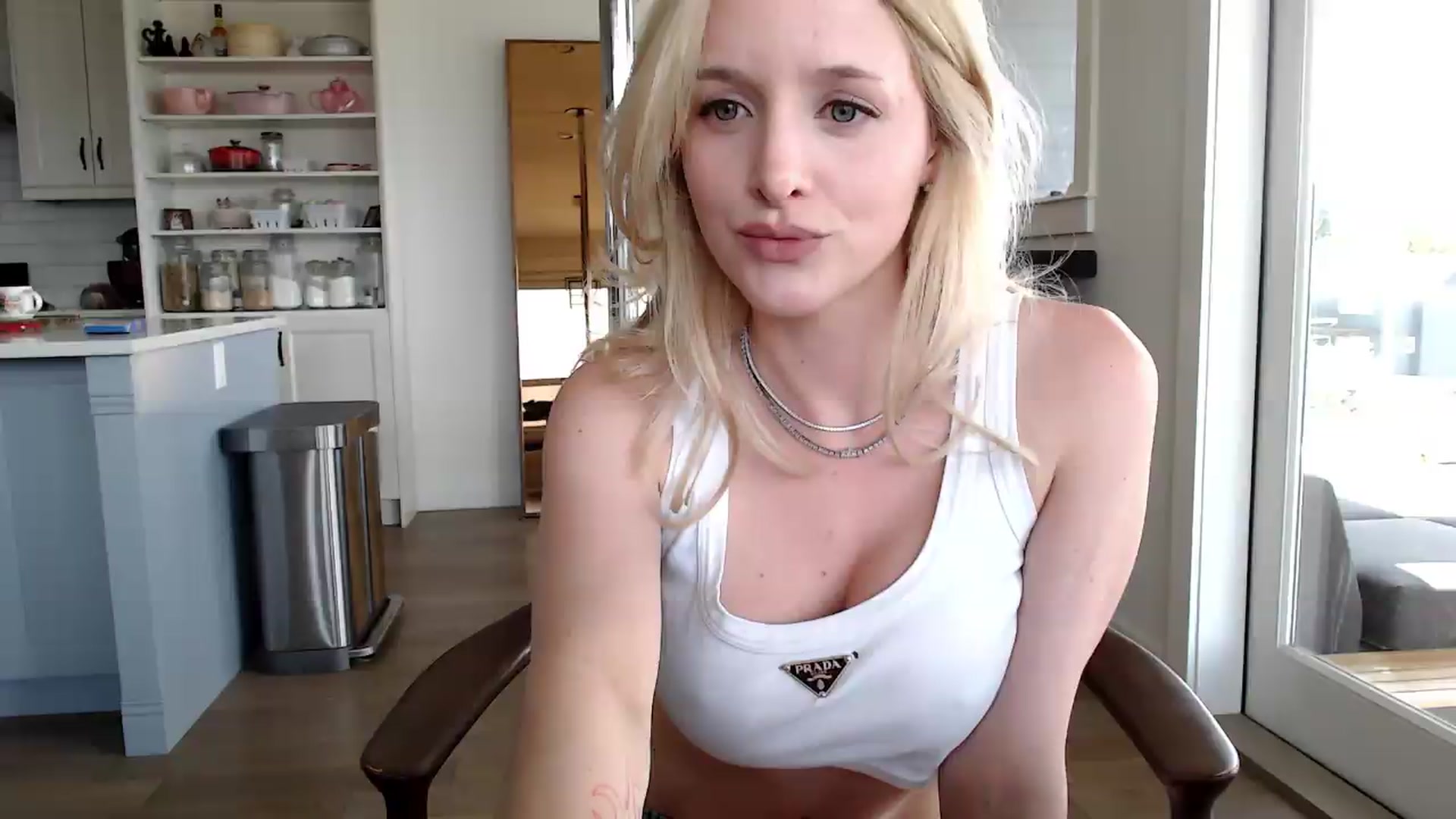 Gallery image thumbnail from Instagram's myfreecams stream on, 04/28/2026, 20:35 image 1 of 20